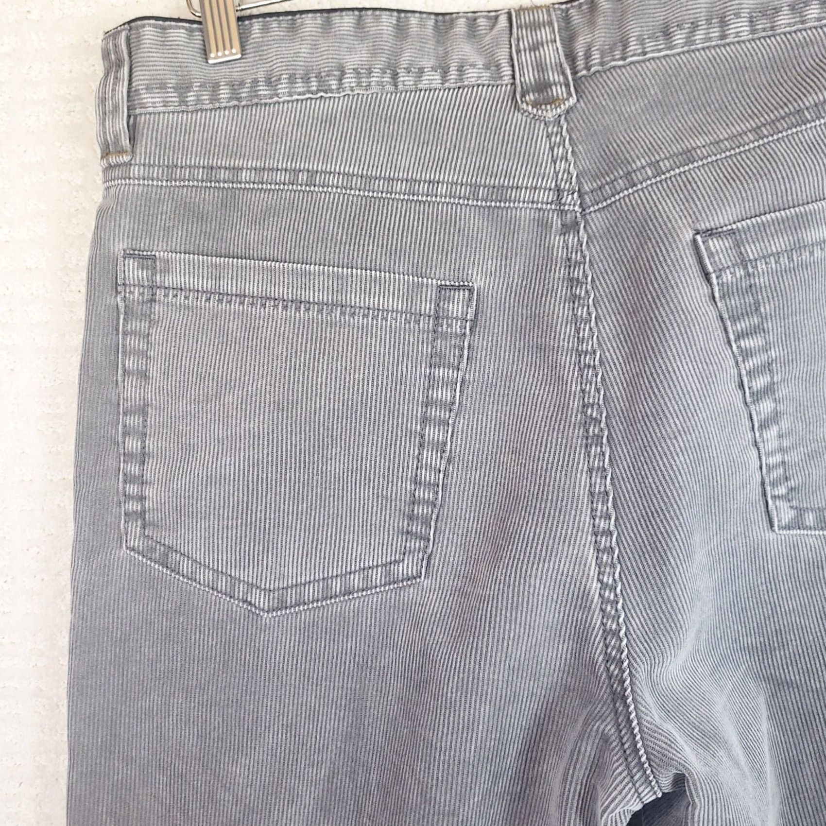 Carbon2Cobalt Carbon 2 Cobalt Pants Mens 33x33 Gray Corduroy Chino Flat Front Regular Fit Belt Loops Slash Pockets Logo Zipper Button Casual Polyester Cotton Size US 33 - 7 Thumbnail