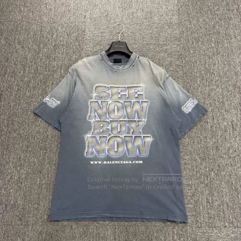 Balenciaga Balenciaga Haze Blue Distressed Diamond Print Short Sleeve Size US XS / EU 42 / 0 - 1 Thumbnail