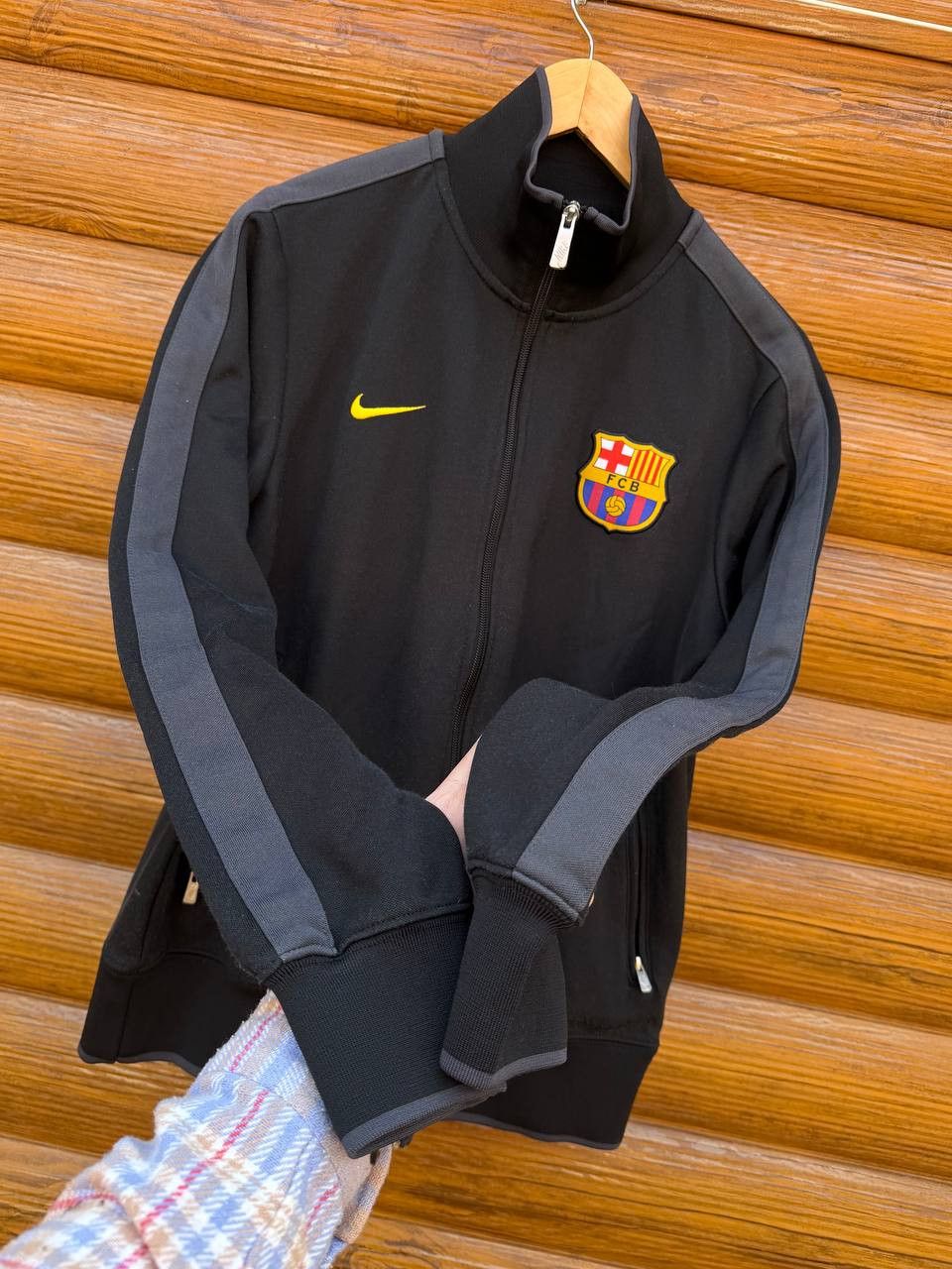 Nike BARCELONA FOOTBALL JACKET NIKE TRACK TOP JERSEY SIZE M Size US M / EU 48-50 / 2 - 4 Thumbnail
