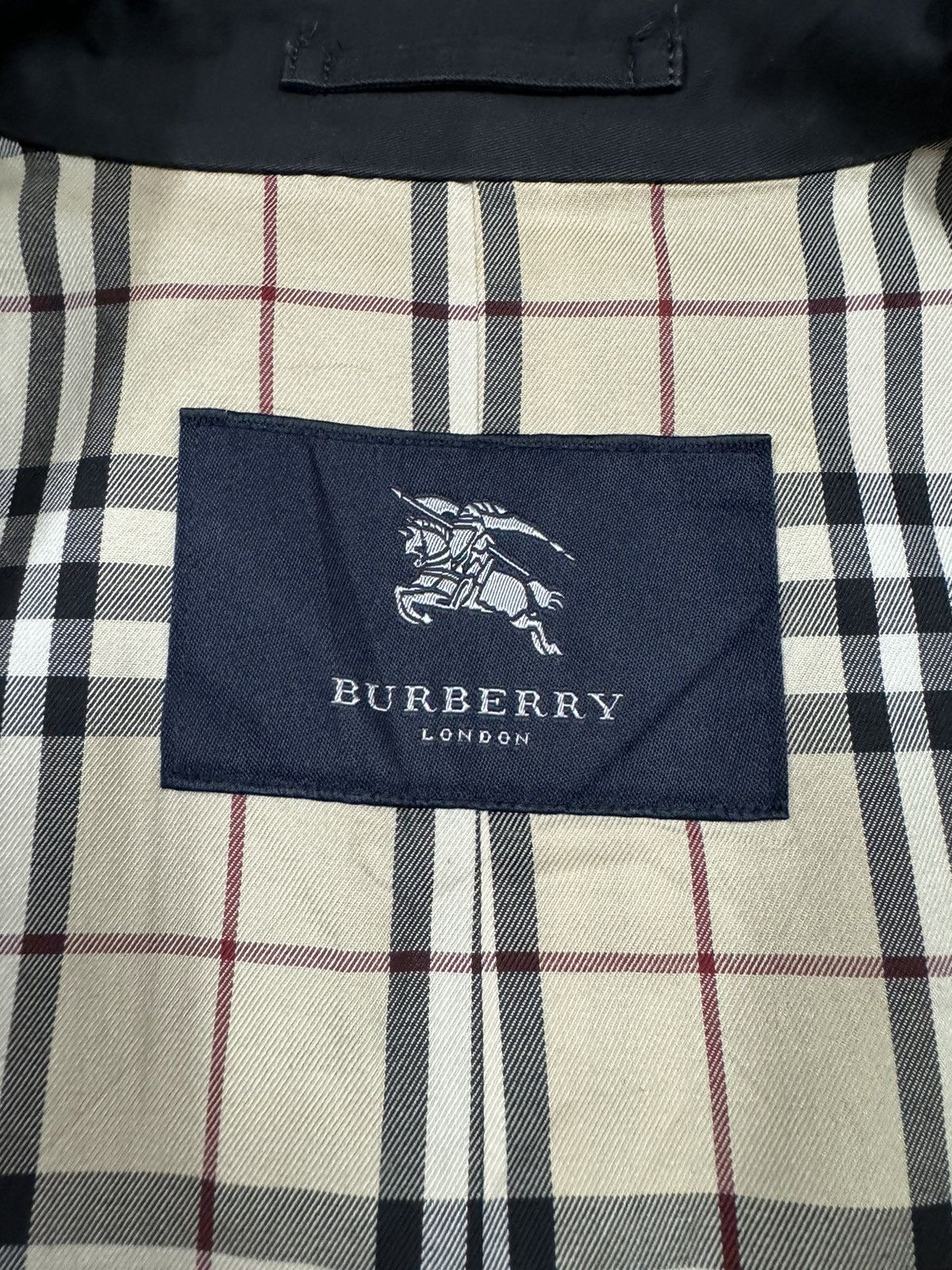 Burberry Authentic🔥Burberry London Parka Black Novacheck Inner Jacket Size US S / EU 44-46 / 1 - 23 Thumbnail