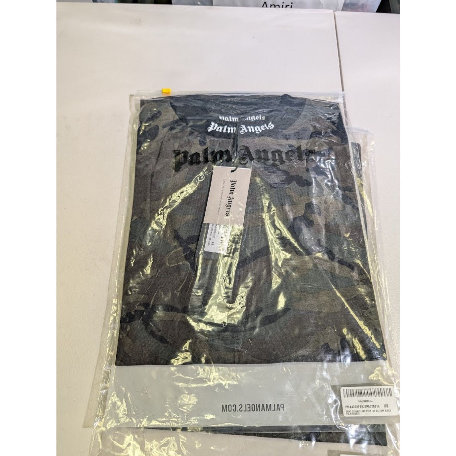 Palm Angels o1rshd1 Q:2 / Camo Classic Logo Over Tee in Military Black Size US XS / EU 42 / 0 - 15 Thumbnail
