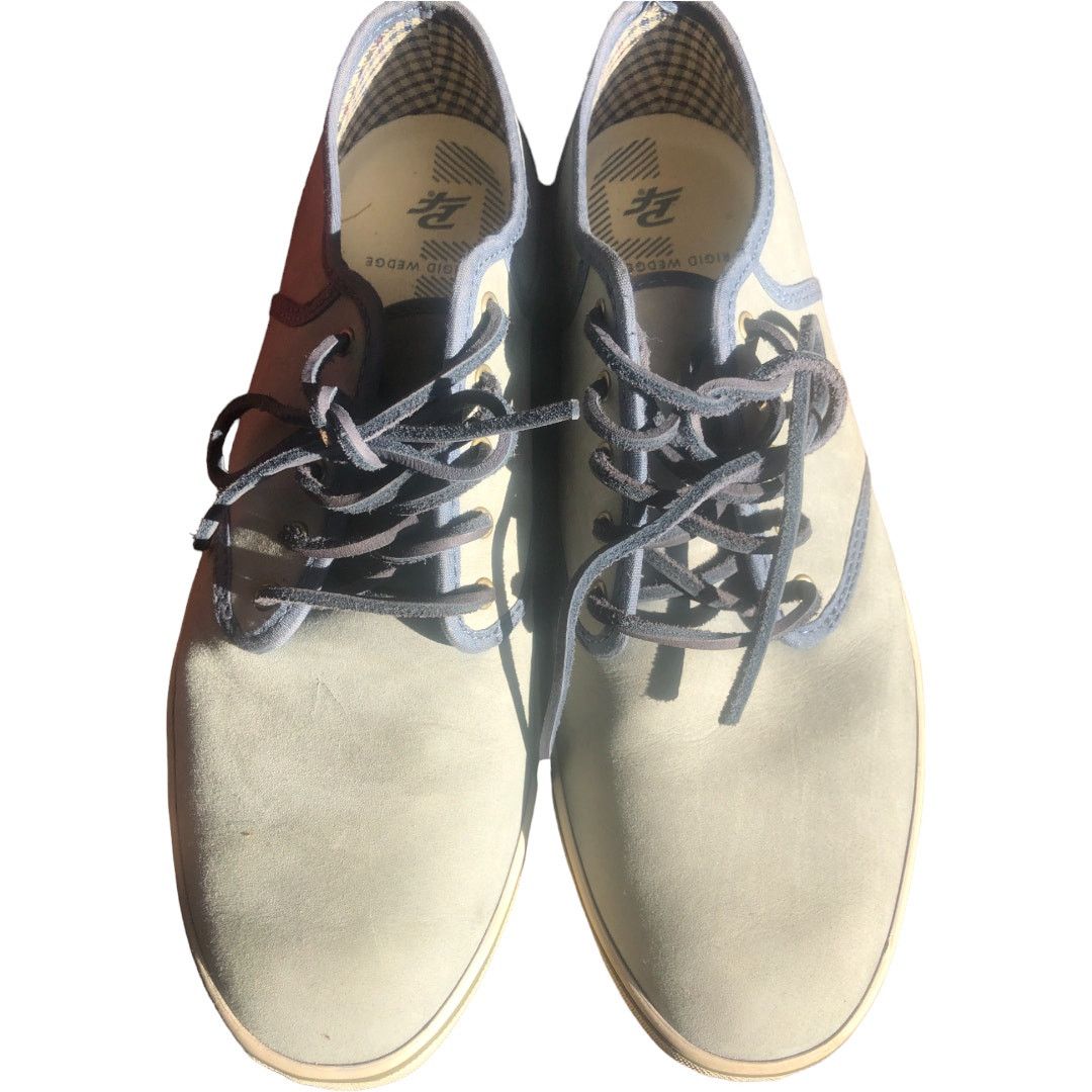 P.F. Flyers PF Flyers Light Blue Men's Size 10.5 Suede Shoes Size US 10.5 / EU 43-44 - 1 Thumbnail