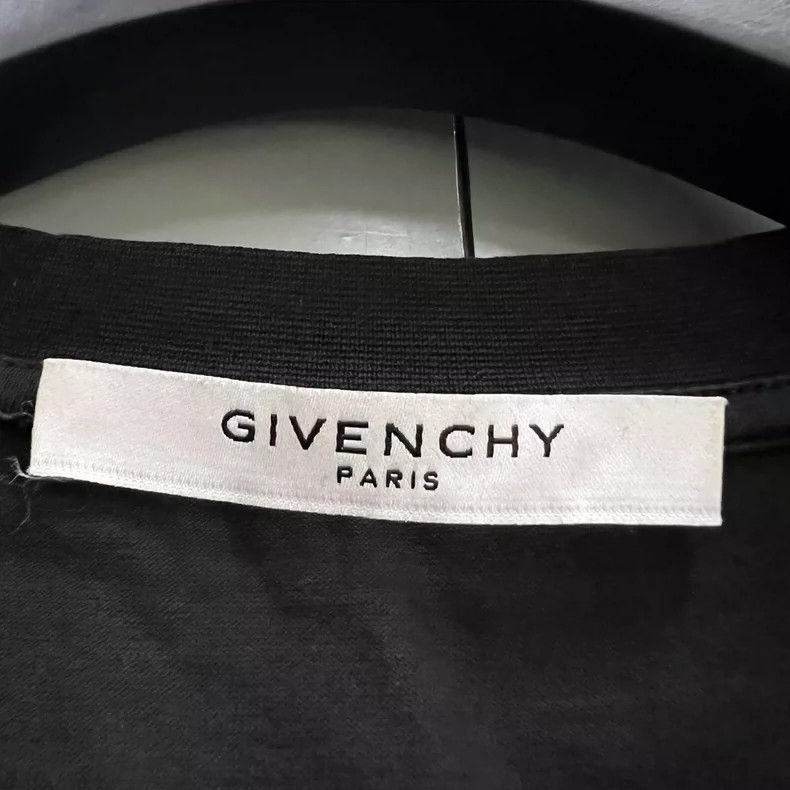 Givenchy Givenchy Black Logo Print Short Sleeve 2506-Nextarrow Size US M / EU 48-50 / 2 - 2 Thumbnail