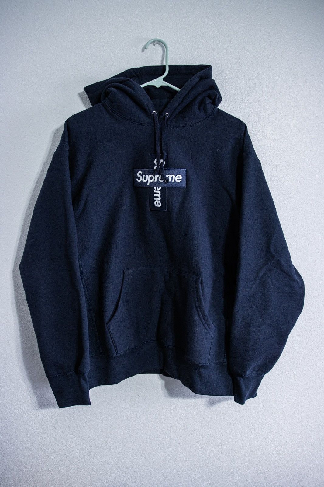 Supreme Supreme Cross Box Logo Hooded Sweatshirt Size US M / EU 48-50 / 2 - 2 Thumbnail