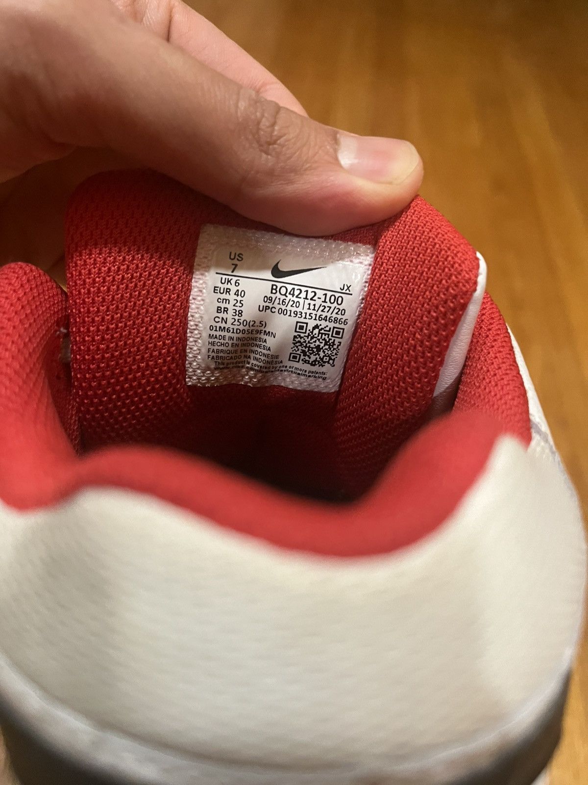 Nike SIZE 7 MEN - Nike Flight Legacy Red Size US 7 / EU 40 - 6 Thumbnail
