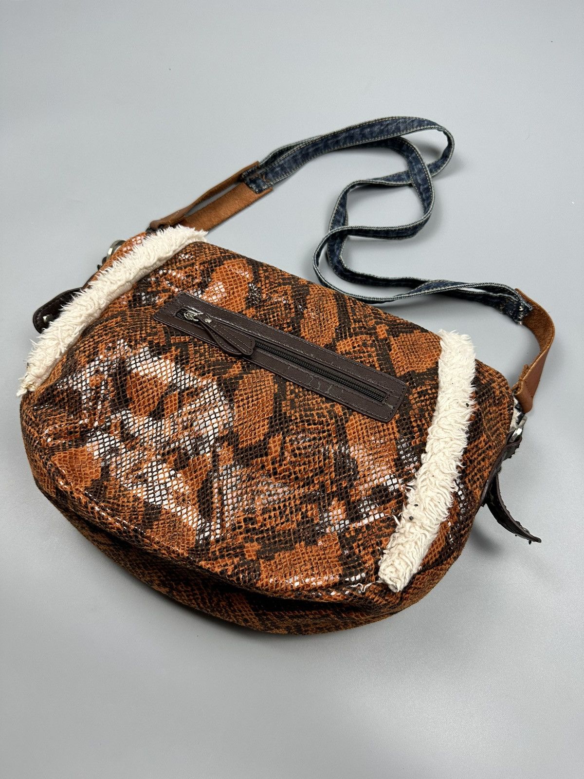 Japanese Brand × Kansai Yamamoto Vintage Kansai Yamamoto Snake Skin Sling/Cross Body Size ONE SIZE - 1 Thumbnail