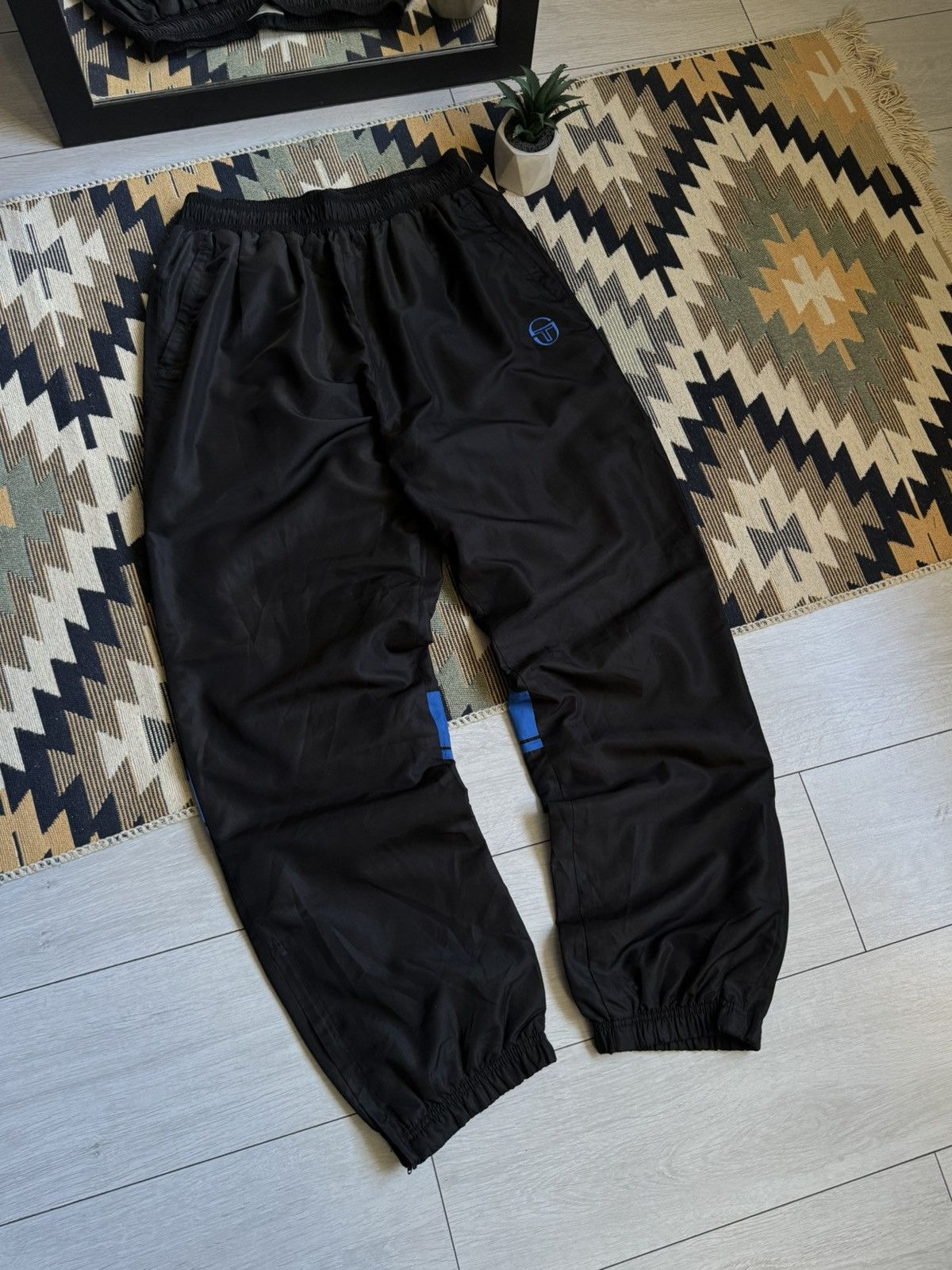Sergio Tacchini Vintage Sergio Tacchini Nylon Pants Size US 36 / EU 52 - 3 Thumbnail
