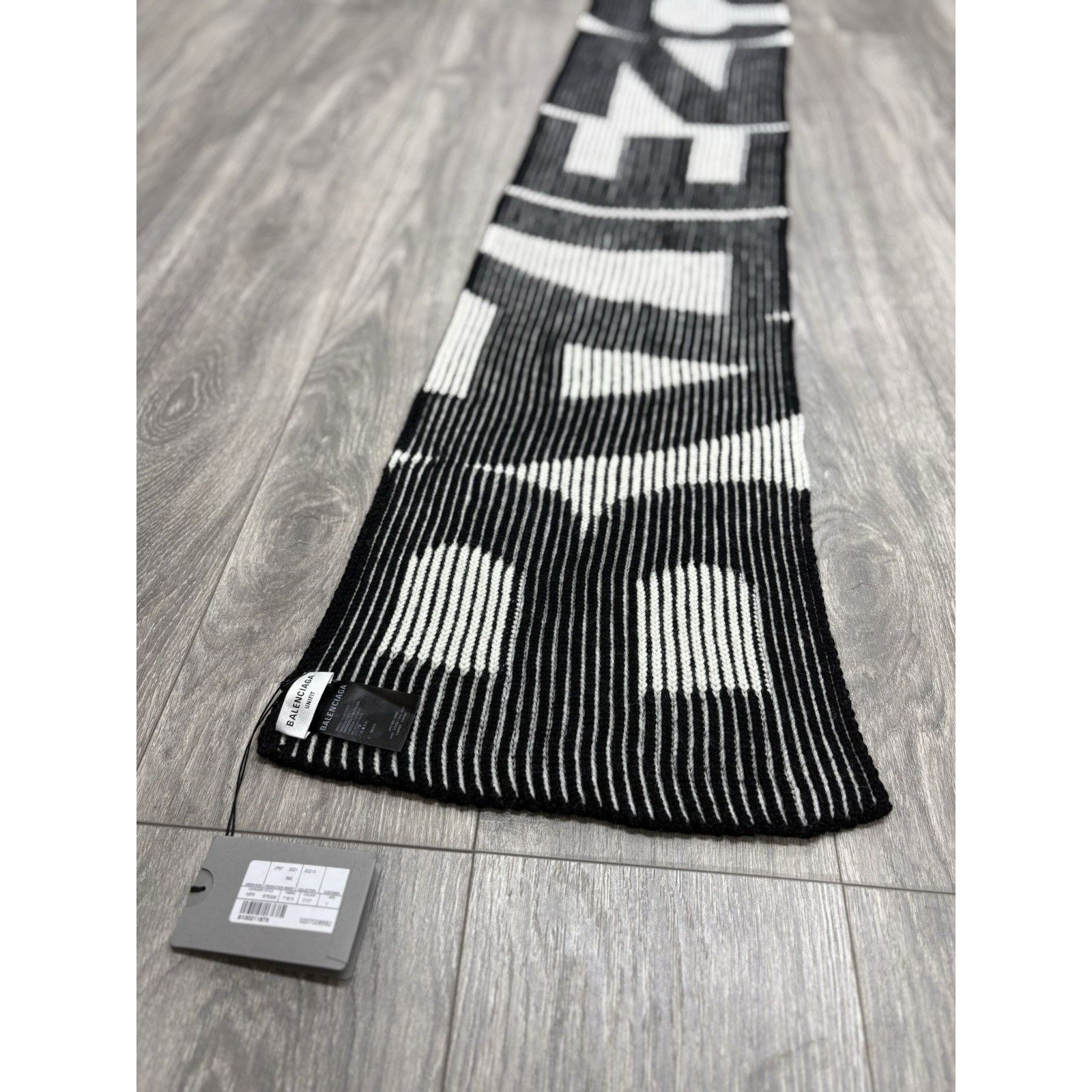 Balenciaga Balenciaga Logo Printed Wool Scarf | NEW! Size ONE SIZE - 8 Thumbnail