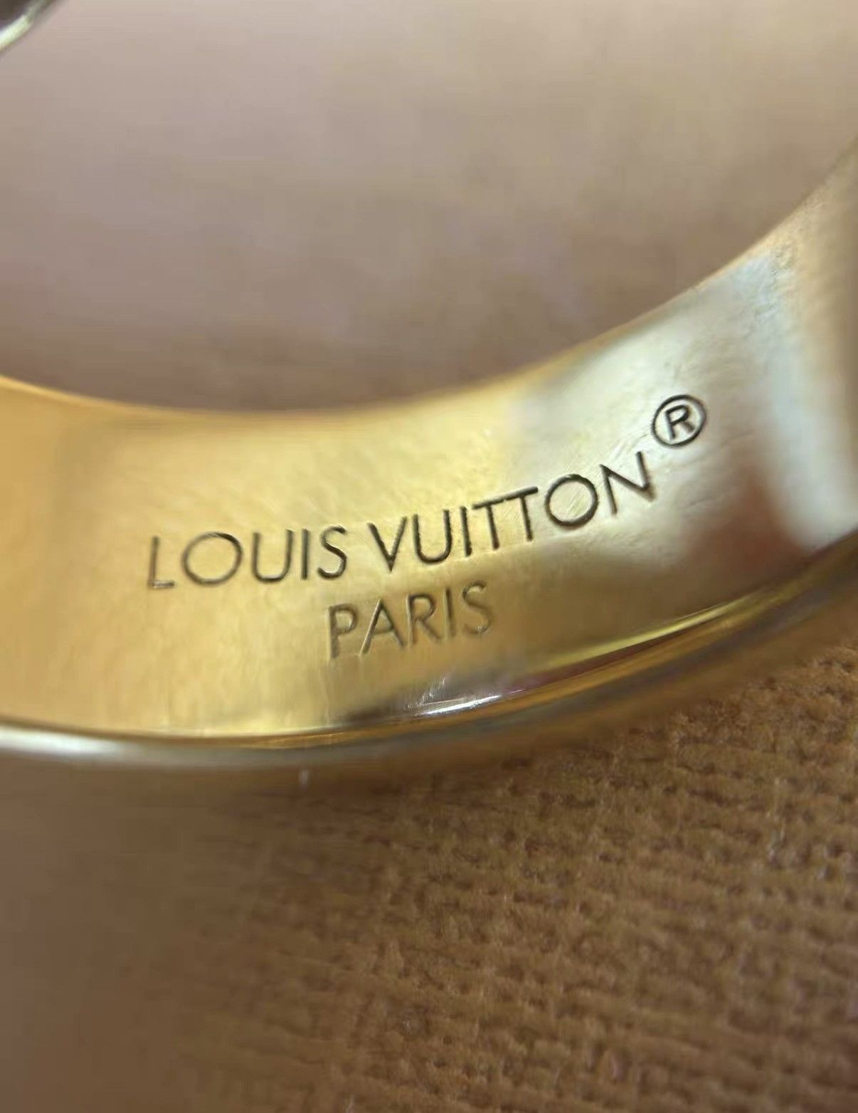 Louis Vuitton Louis Vuitton Logo Double Ring J38 Size ONE SIZE - 5 Thumbnail
