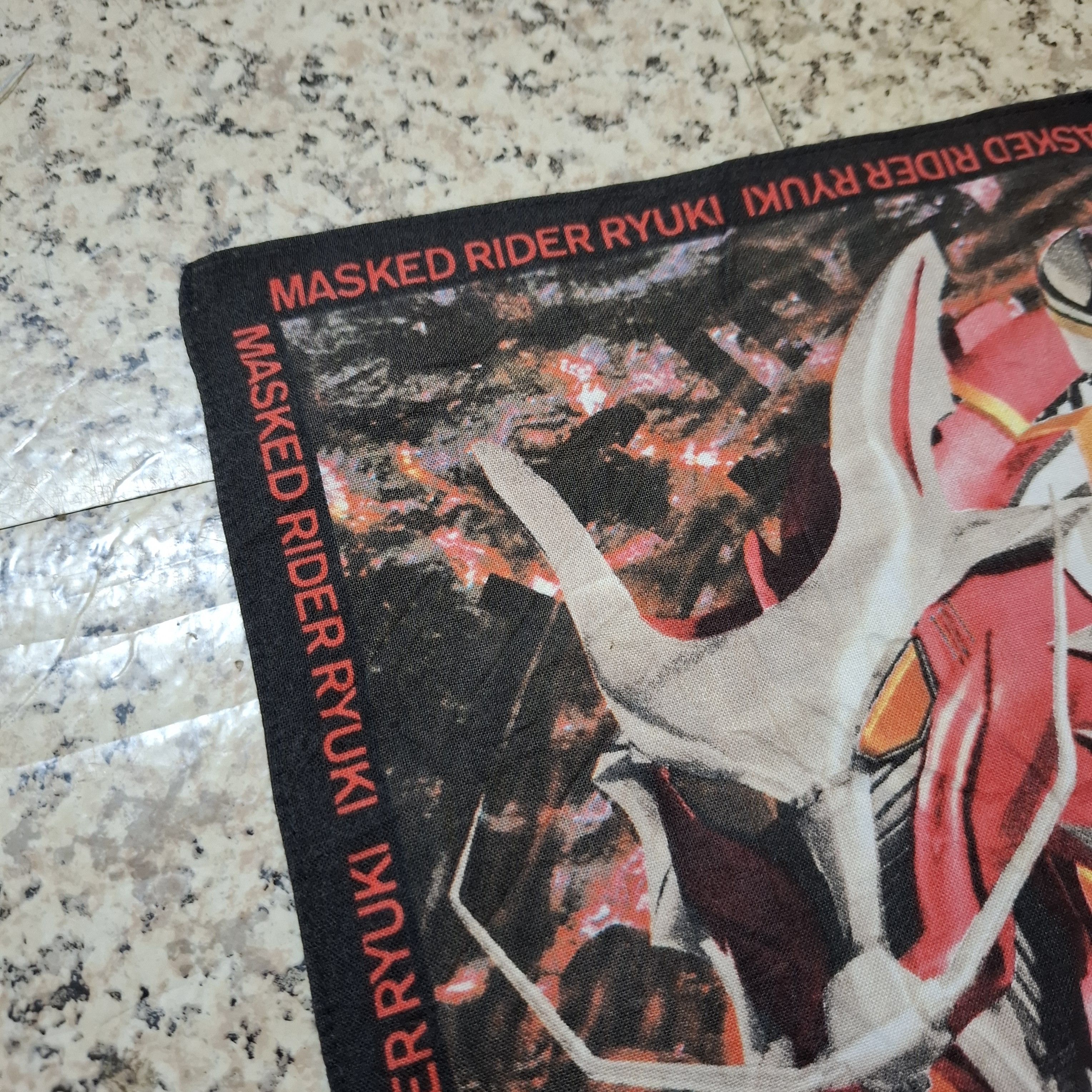 Other VERY RARE Vintage 2002 Masked Kamen Rider Ryuki Handkerchief Size ONE SIZE - 3 Thumbnail