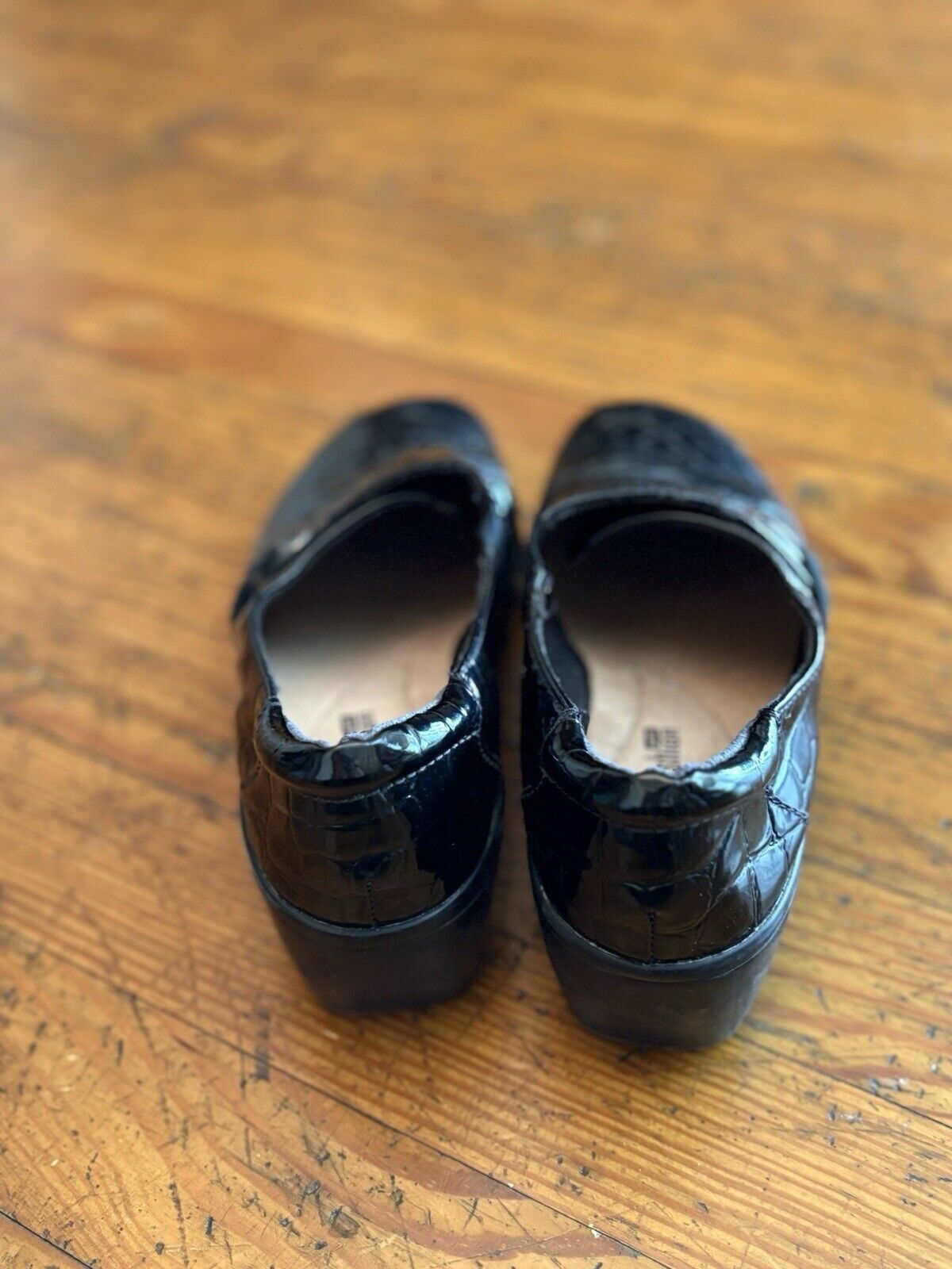 Other CLARKS May Carina Slip On Patent Crocodile US 7.5M Size US 7.5 / IT 37.5 - 3 Thumbnail