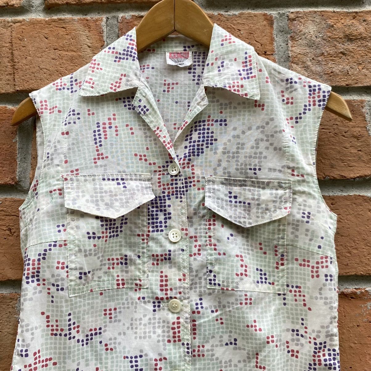 Kenzo Kenzo White Sleeveless Printed Button-Up Shirt Size S / US 4 / IT 40 - 2 Thumbnail