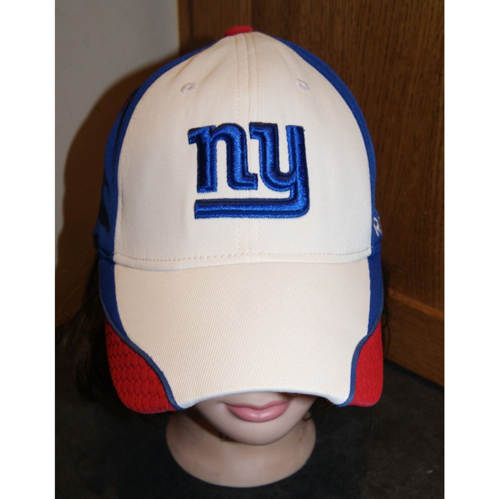 Reebok New York Giants NFL Team Cap Reebok Cap Red White S/M Y2K Size ONE SIZE - 1 Thumbnail