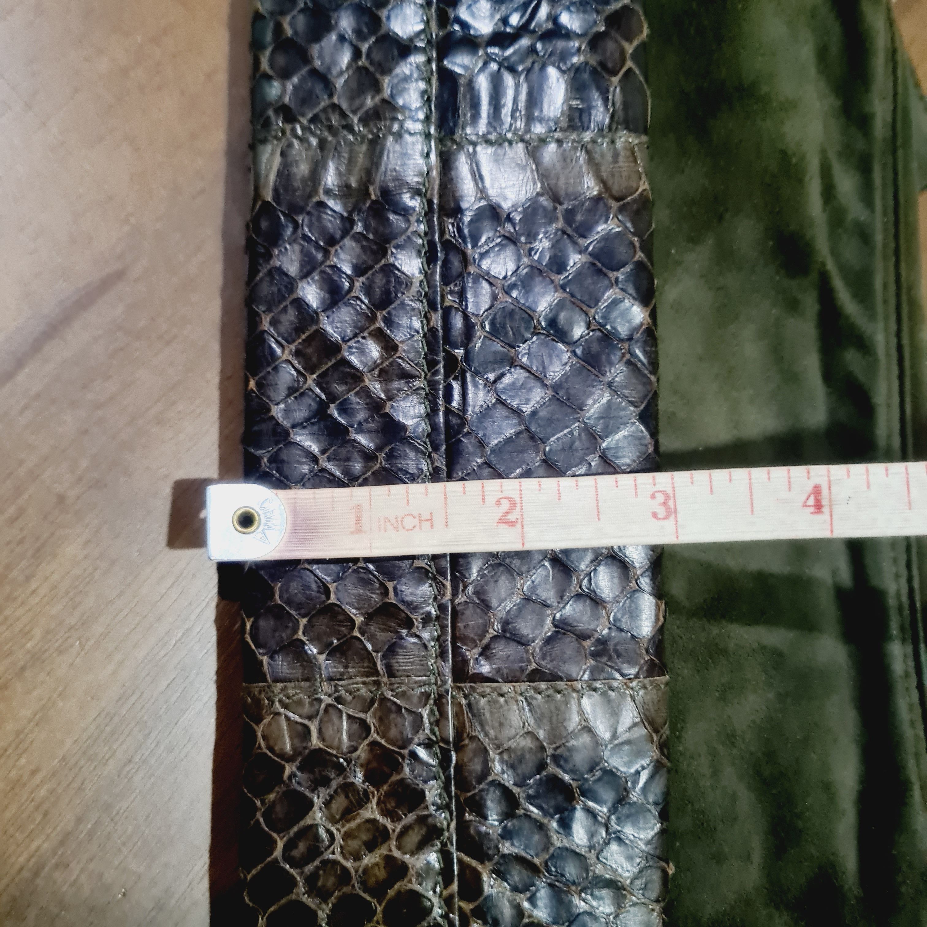 Prada Vintage prada snakeskin clutch Size ONE SIZE - 9 Thumbnail