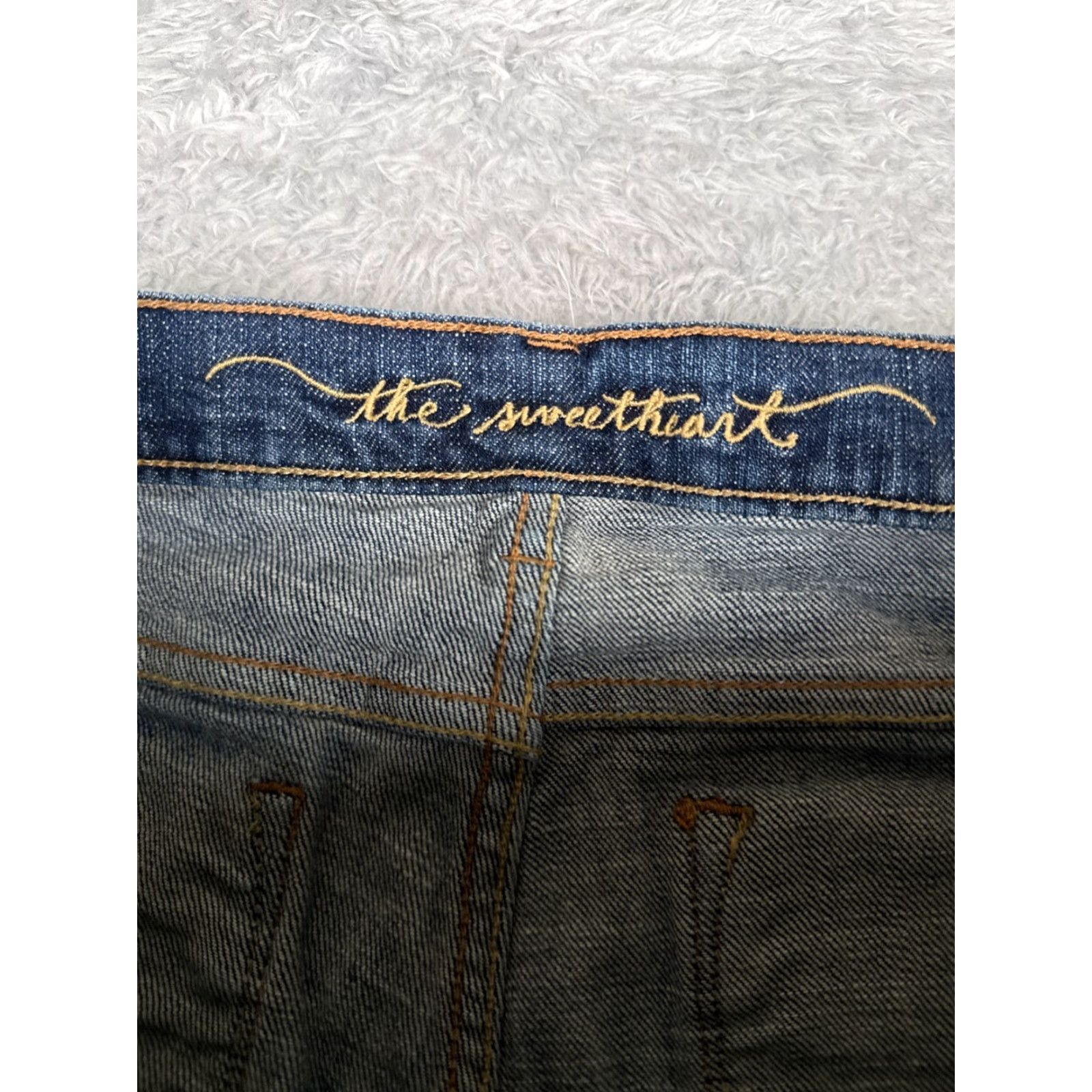 Old Navy Old Navy Jeans Women's 4 Blue Denim Medium Wash The Sweetheart Mid 30x30 Size 27" / US 4 / IT 40 - 6 Thumbnail