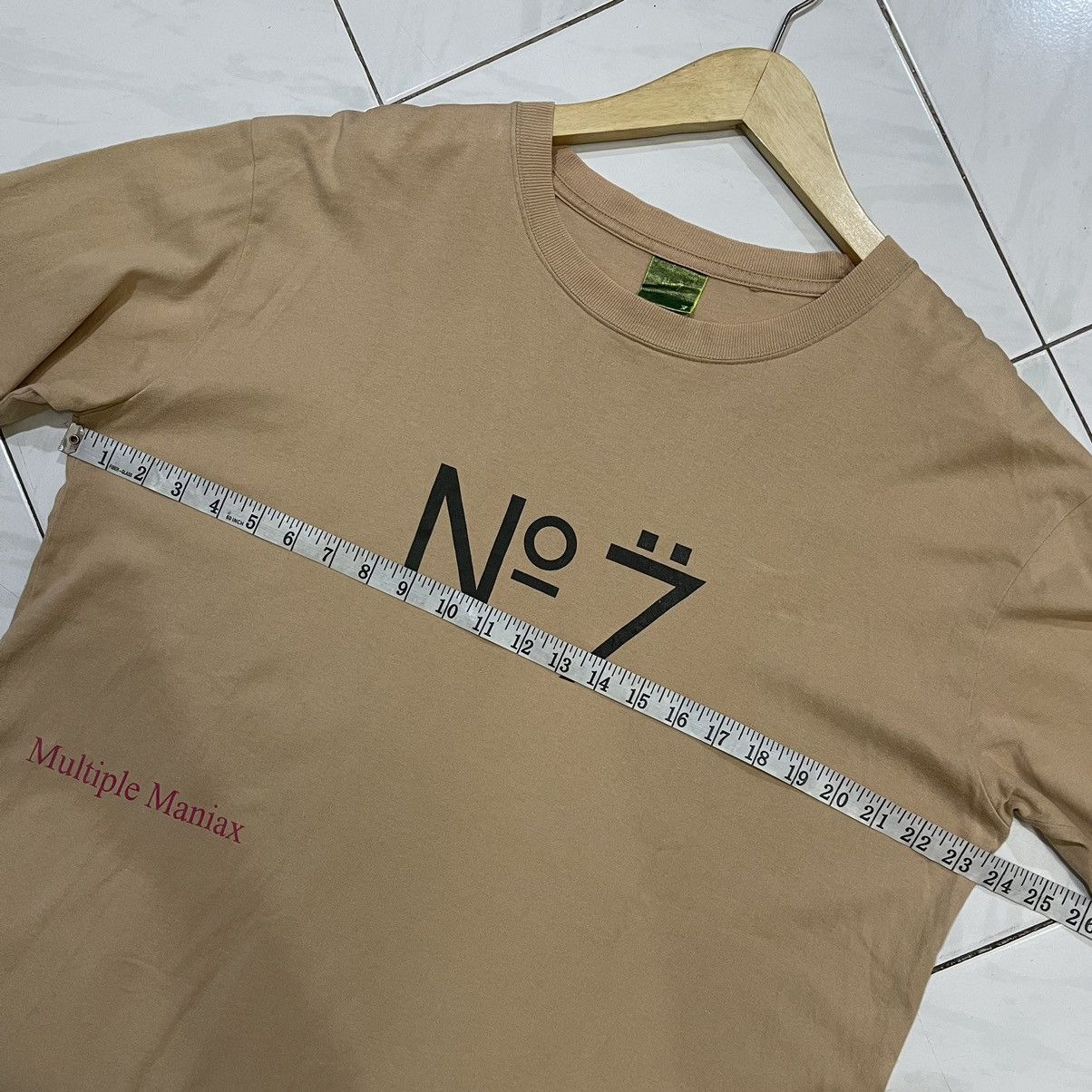 NEXUSVII Nexus VII Multiple maniax No 7 girl tshirt Size US XL / EU 56 / 4 - 12 Thumbnail