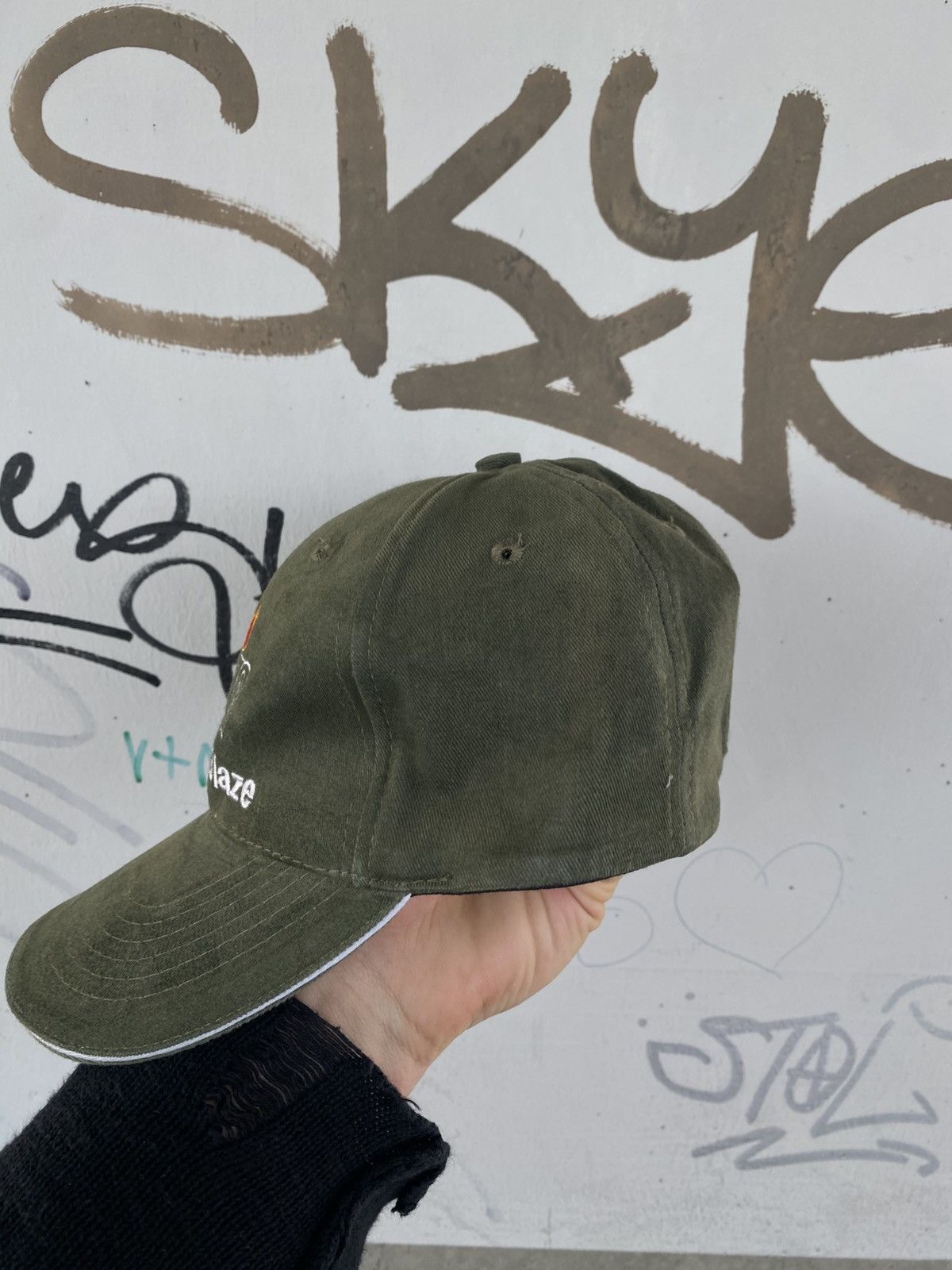 Designer × Vintage Vintage Johnny Blaze Y2K Skate Embroidered Logo Cap Size ONE SIZE - 3 Thumbnail
