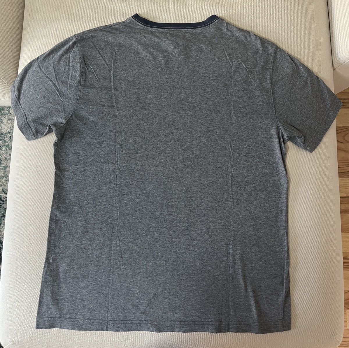 Tommy Hilfiger Tommy Hilfiger vintage T-Shirt with embroidered Logo Print Size US M / EU 48-50 / 2 - 4 Thumbnail