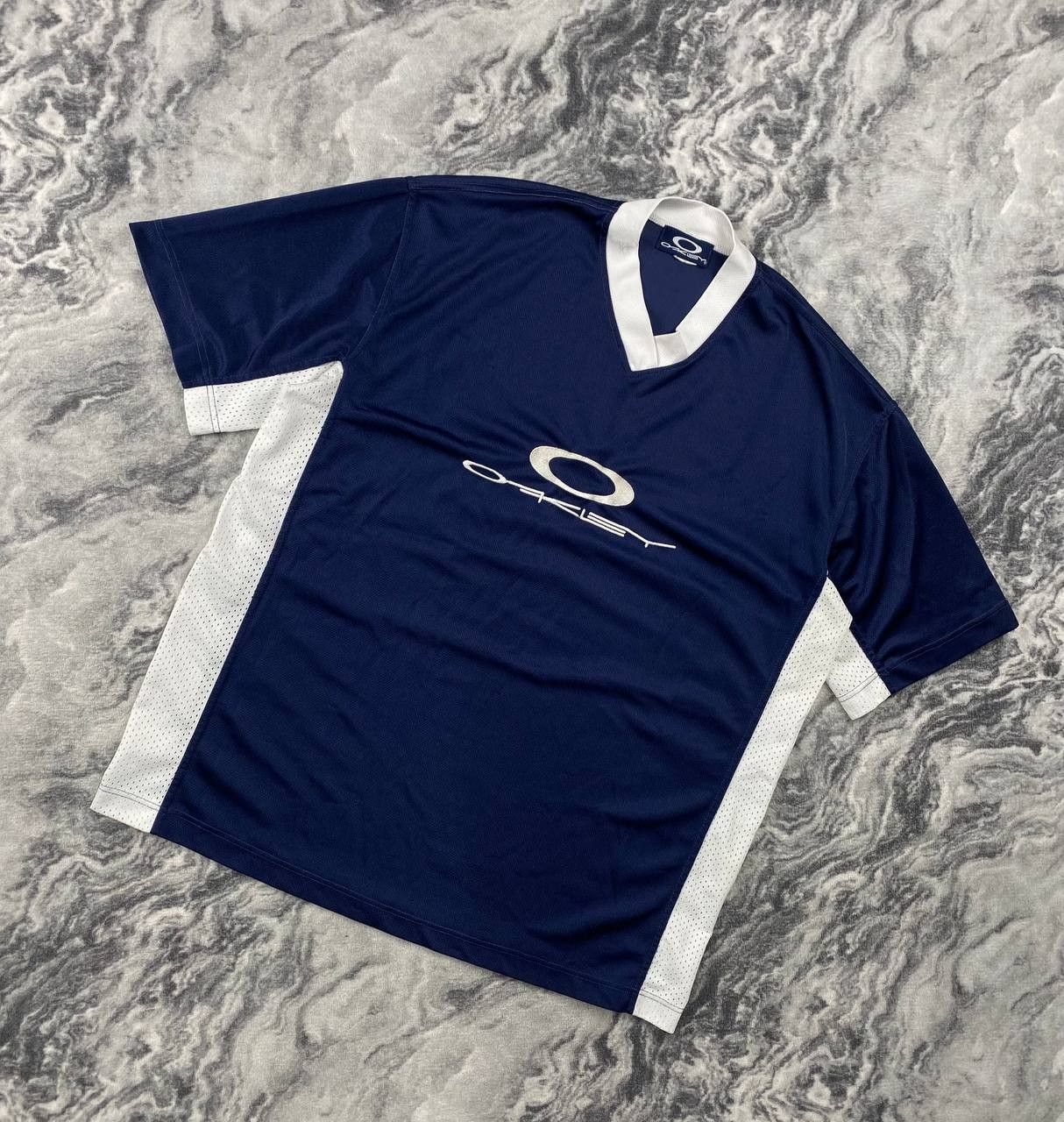 Oakley Vintage Oakley Jersey T Shirt 90s Men Size XL Blue Size US XL / EU 56 / 4 - 1 Thumbnail