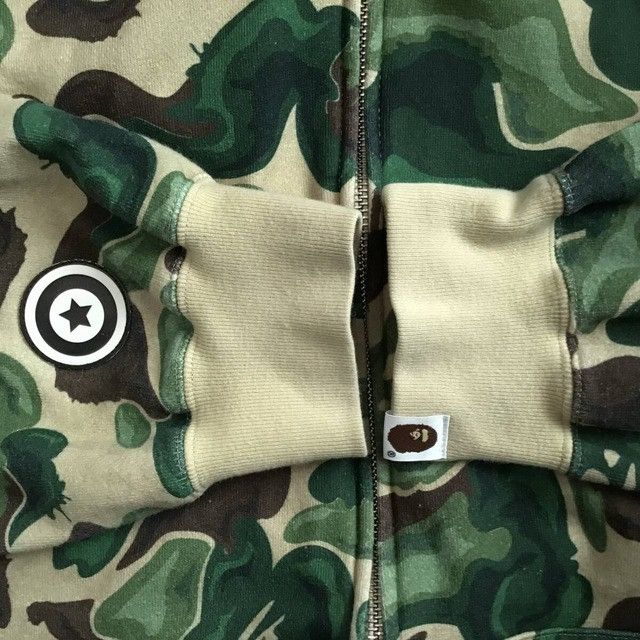 Bape BAPE ART camo Shark Full Zip Hoodie a bathing ape Size US L / EU 52-54 / 3 - 7 Thumbnail