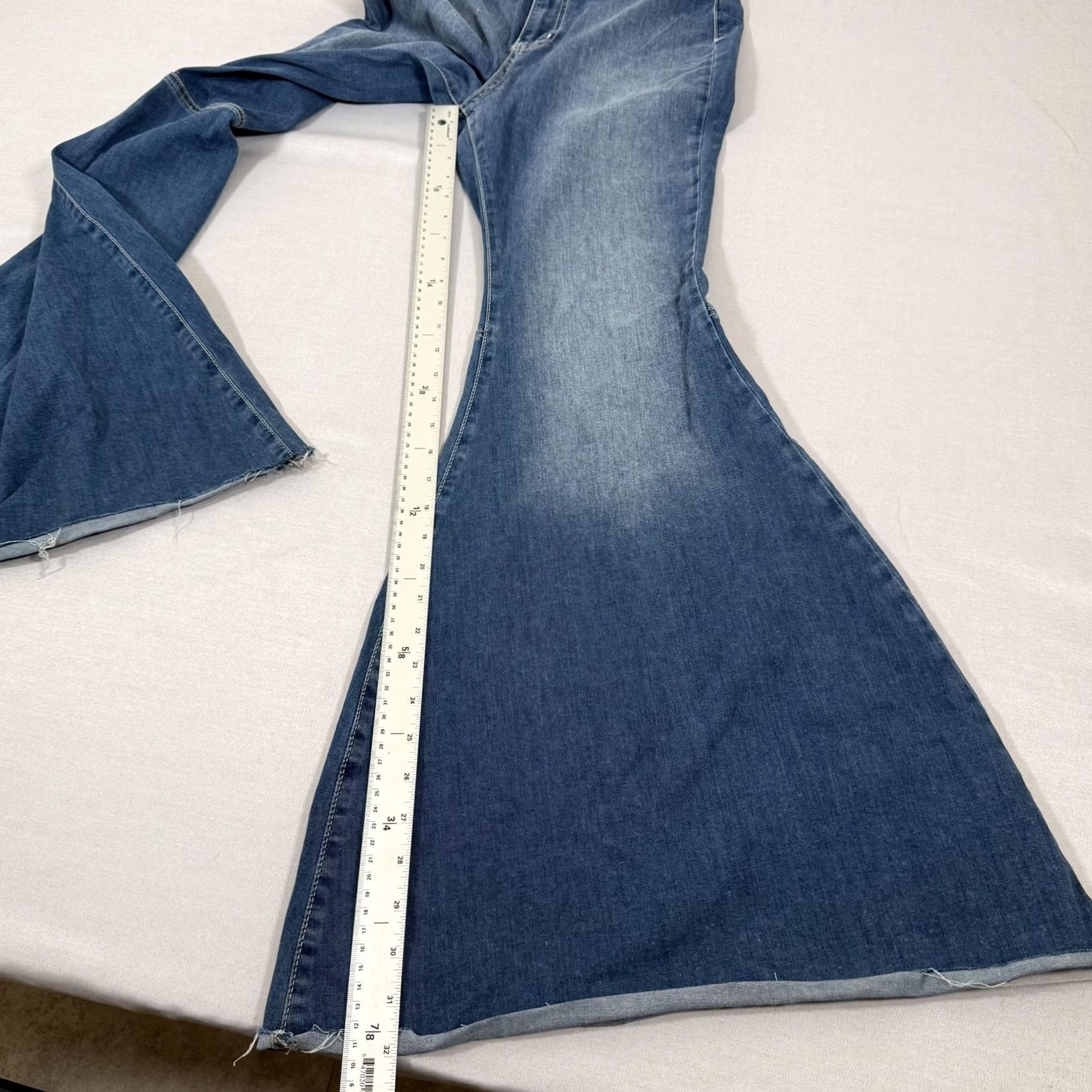 Free People Free People Jeans Womens 31 Blue Bell Bottom Super Flare Stretch Denim Pants Size 24" / US 00 / IT 34 - 4 Thumbnail