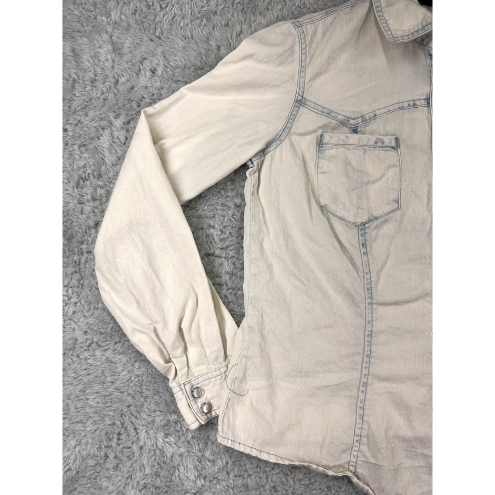 Vintage INC International Concepts Shirt Womens 2 White Denim Button-Up Casual Solid Long Sleeve Adult Small White 2 Women Size XS / US 0-2 / IT 36-38 - 6 Thumbnail