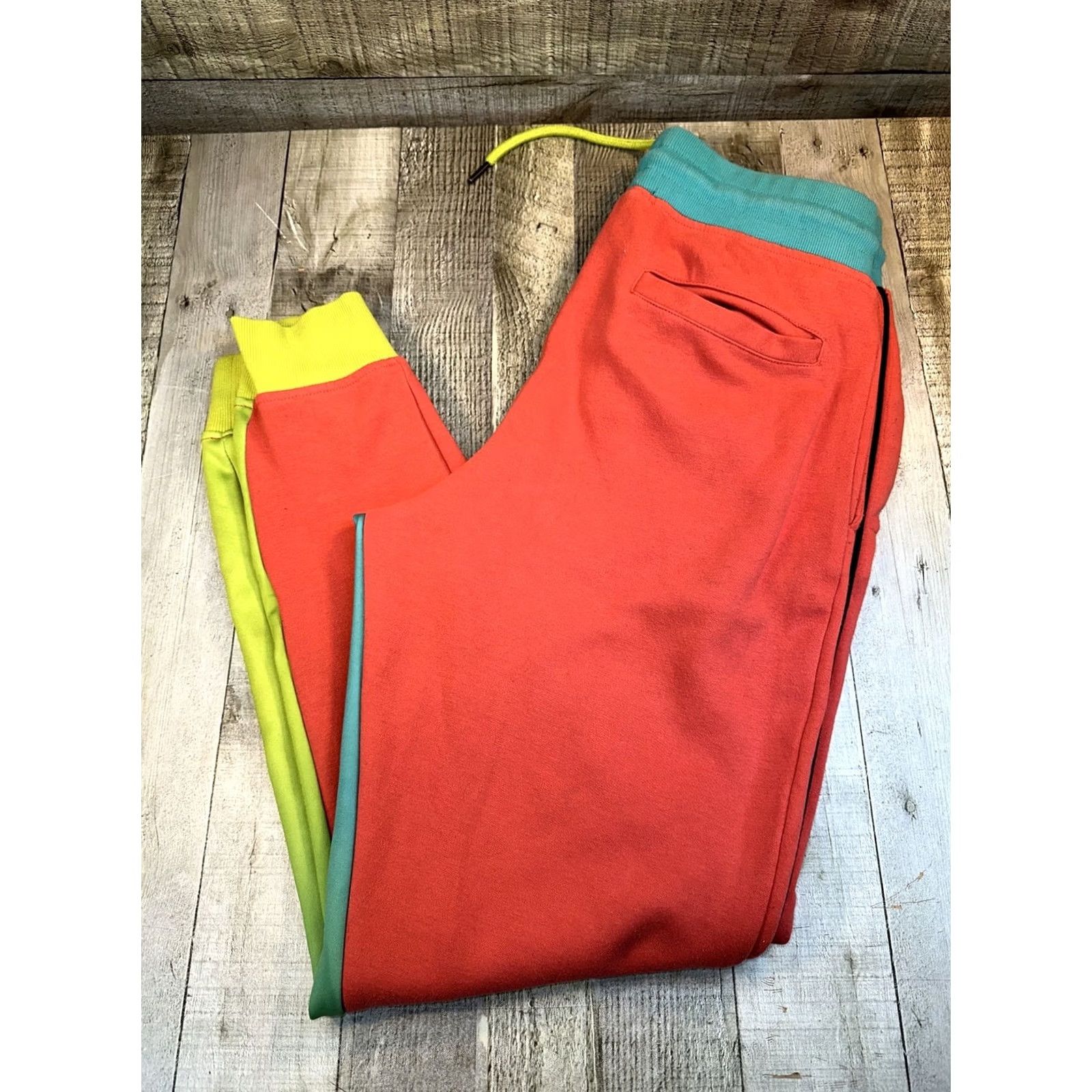 Vintage VINTAGE? None. (But per rules, do not add). Sorry. Size US 31 - 4 Thumbnail