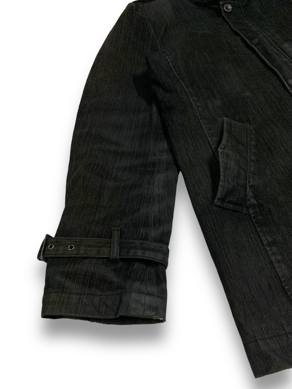 Kansai Yamamoto Kansai Yamamoto Buckle Collar Bondage Faded Denim Jacket Size US L / EU 52-54 / 3 - 12 Thumbnail