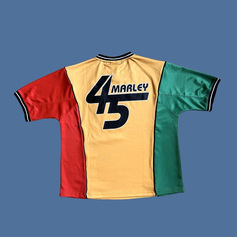 Vintage Marley Futbol Bob Marley Futbol Rasta 45 Soccer Jersey T-Shirt Men's L Yellow V-Neck Short Sleeve Size US L / EU 52-54 / 3 - 1 Thumbnail