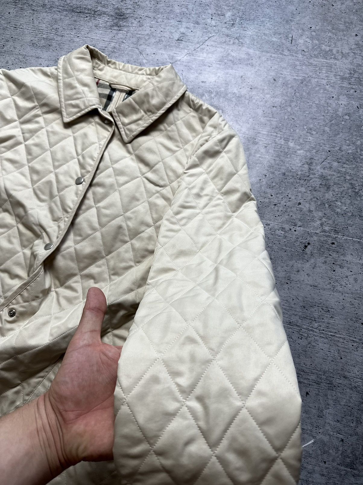 Burberry Vintage 90s Burberry Nova Check Quilt Luxury Jacket Size S / US 4 / IT 40 - 5 Thumbnail