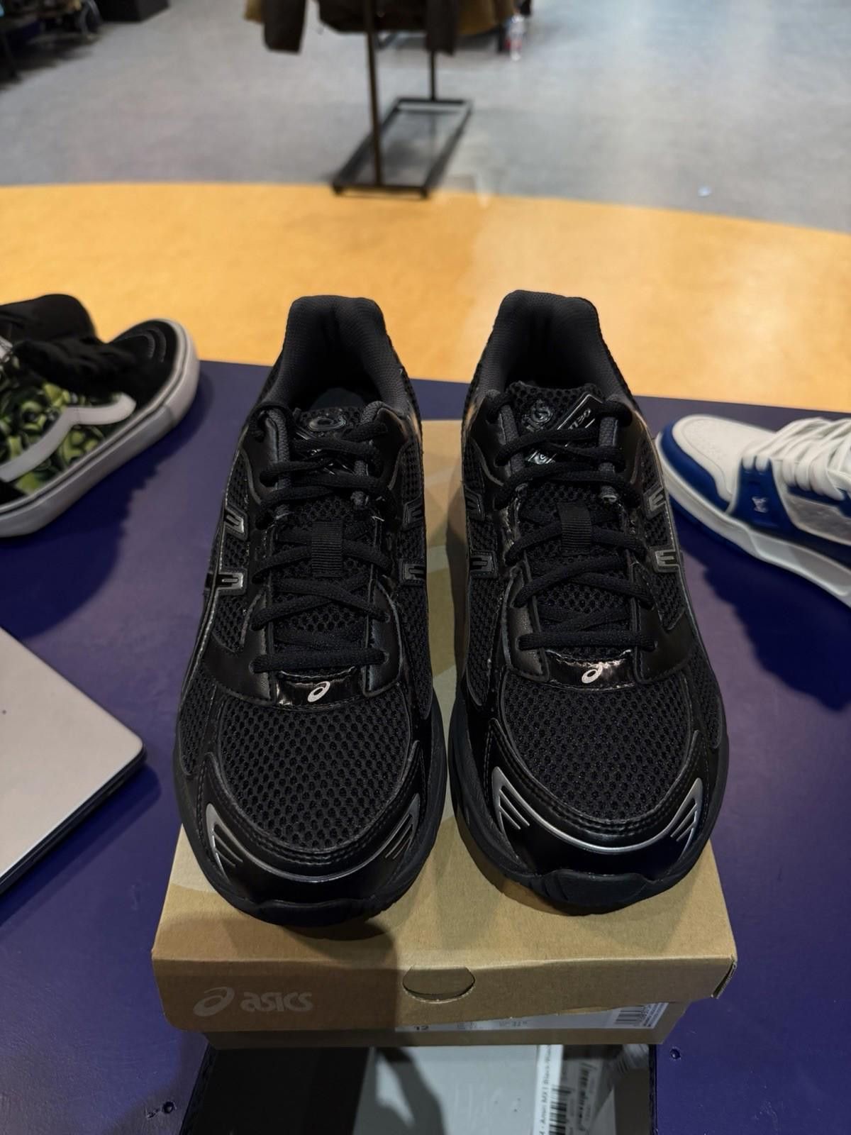 Asics ASICS Gel-1130 Black Pure Silver Men (10) 1201A906-001 NEW Size US 10 / EU 43 - 7 Thumbnail