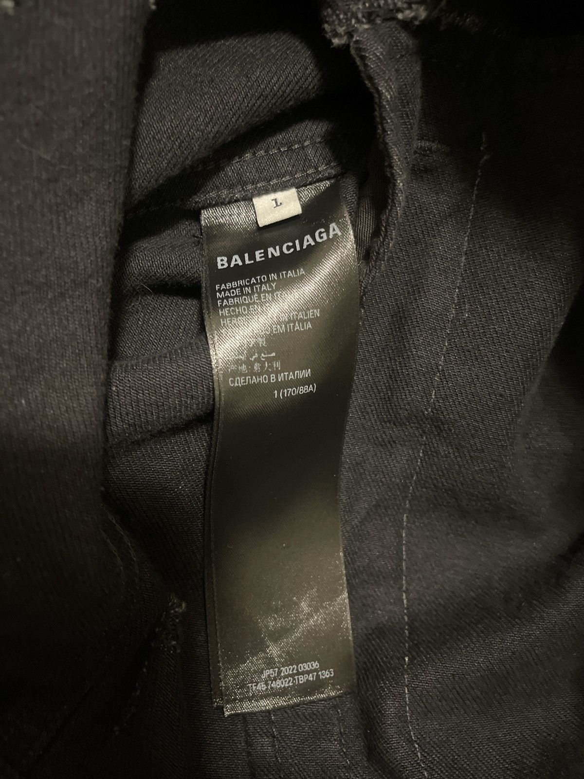 Balenciaga 2024 mud show distressed slashed black denim jacket Size US XL / EU 56 / 4 - 8 Thumbnail
