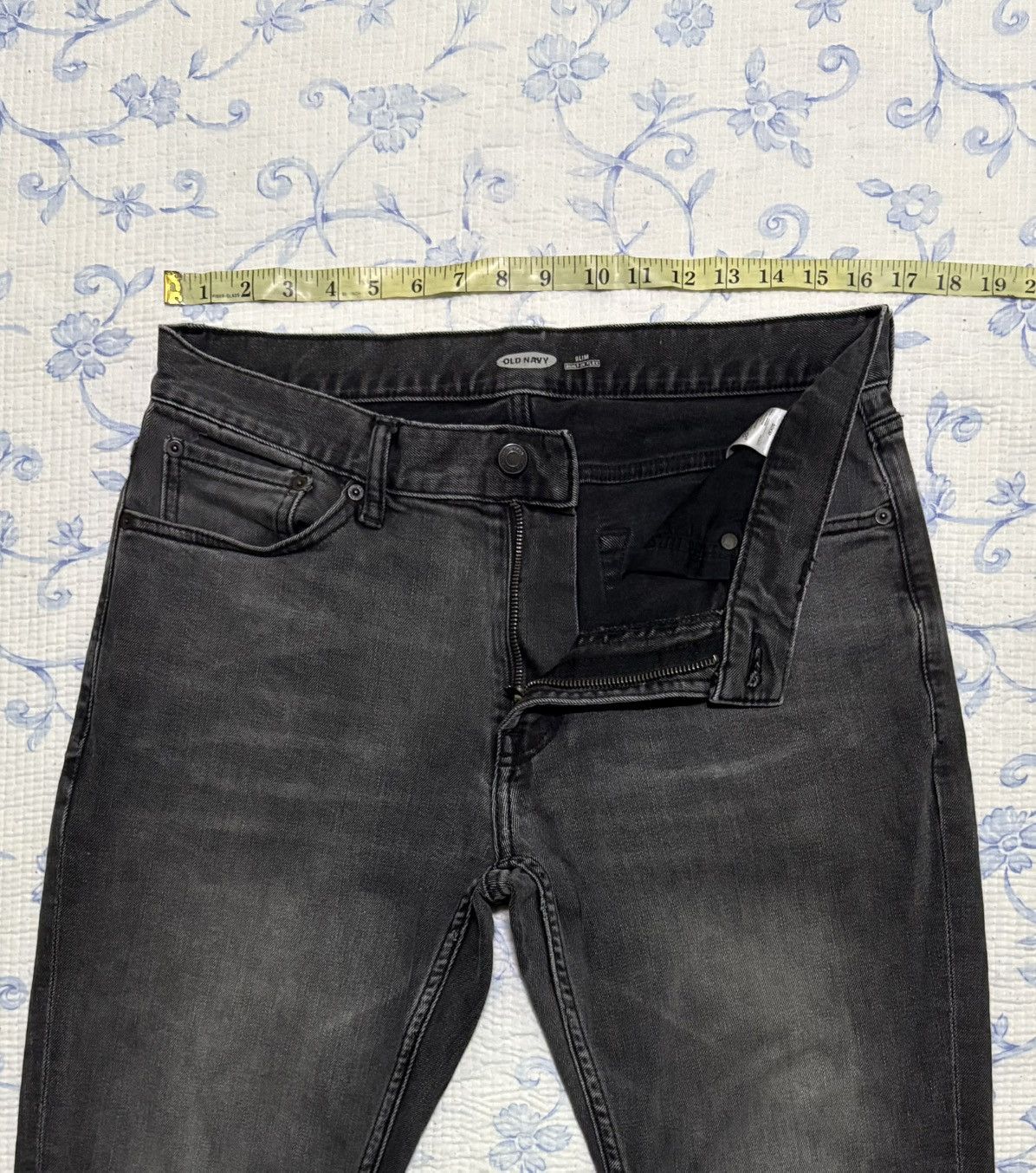 Old Navy Old Navy Streetwear Skinny Slim Fit Denim Size US 33 - 3 Thumbnail