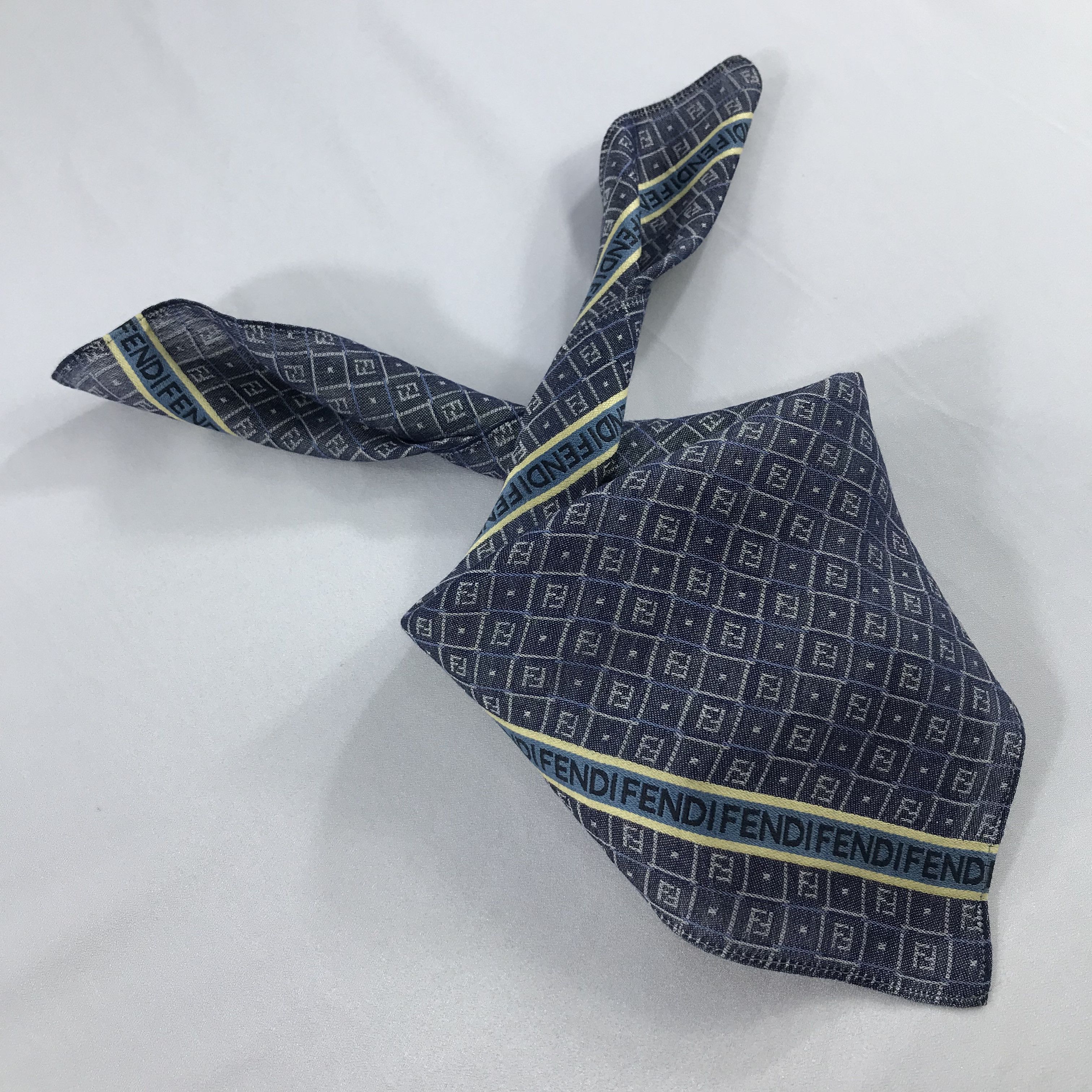 Vintage Vintage Fendi Bandana / Handkerchief / Neckerchief - S2432 Size ONE SIZE - 4 Thumbnail