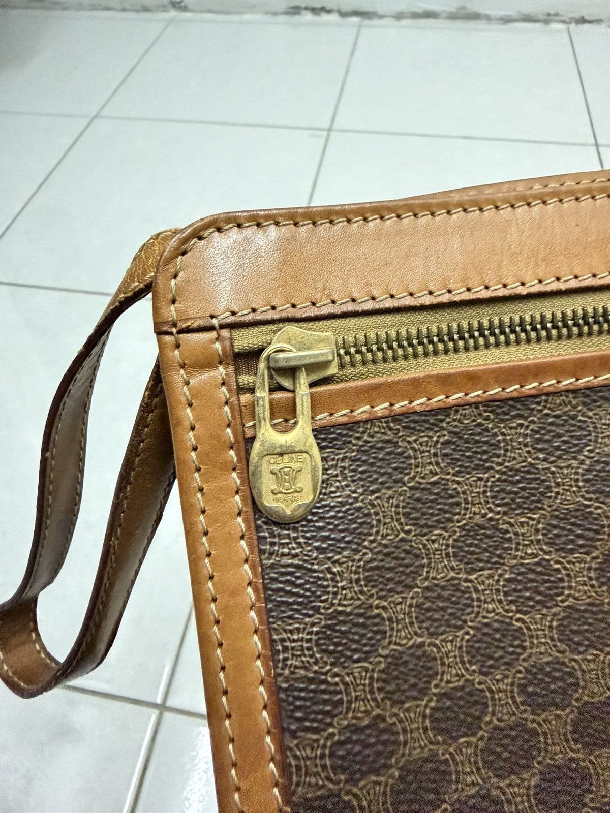 Celine Authentic Vintage Celine Clutch Bag Size ONE SIZE - 4 Thumbnail