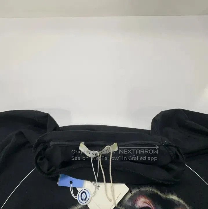 Givenchy Givenchy Gorilla Graphic Short Sleeve T-Shirt. Size US M / EU 48-50 / 2 - 1 Thumbnail