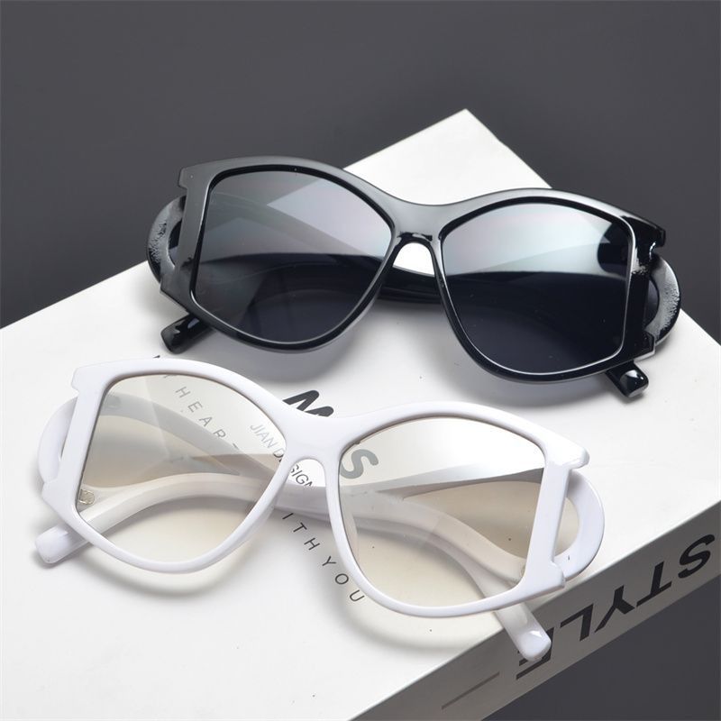 VIBE Rare Street ins style custom avant-garde sunglasses Size ONE SIZE - 6 Thumbnail
