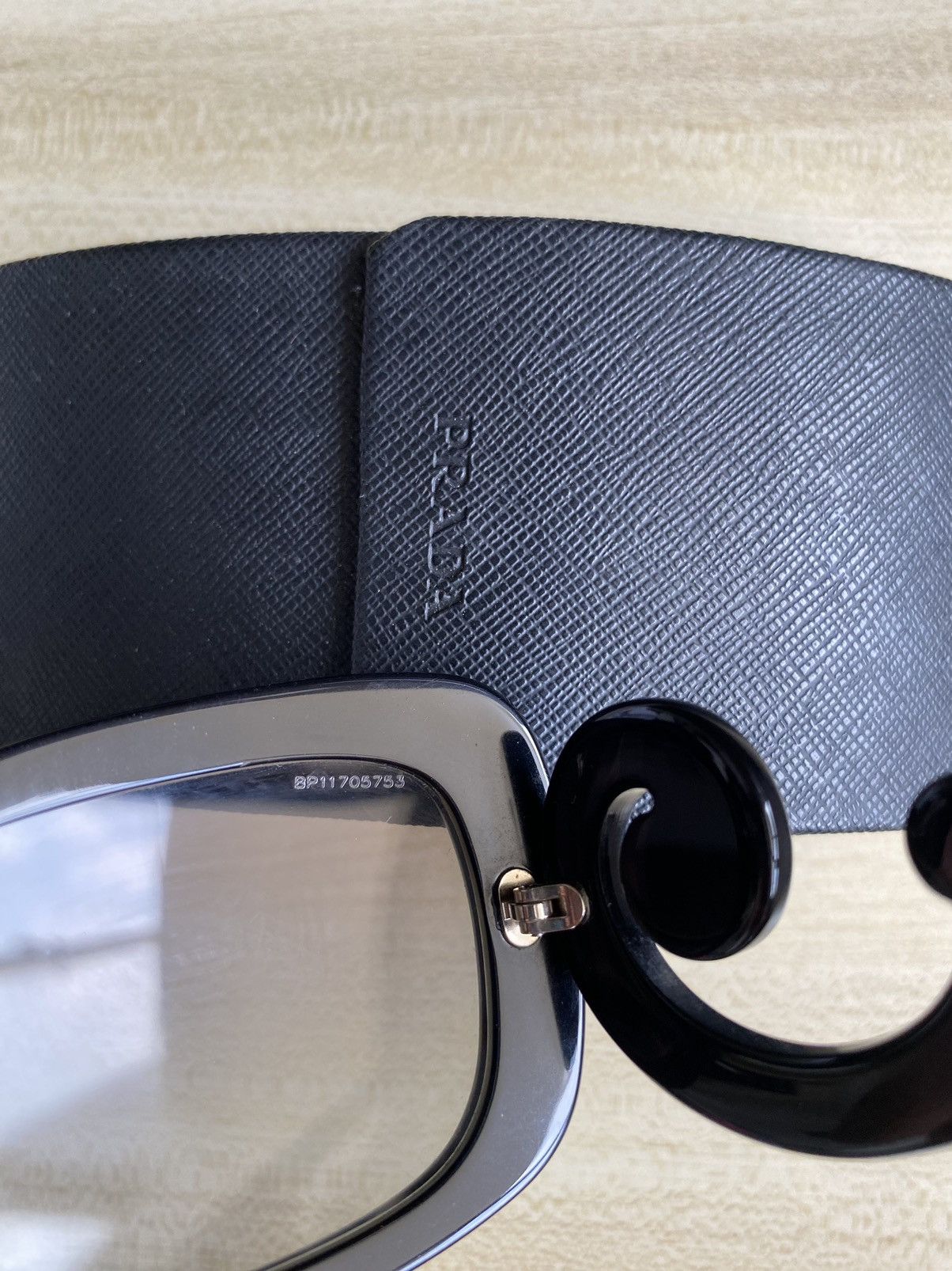 Prada Prada Sunglasses Size ONE SIZE - 8 Thumbnail
