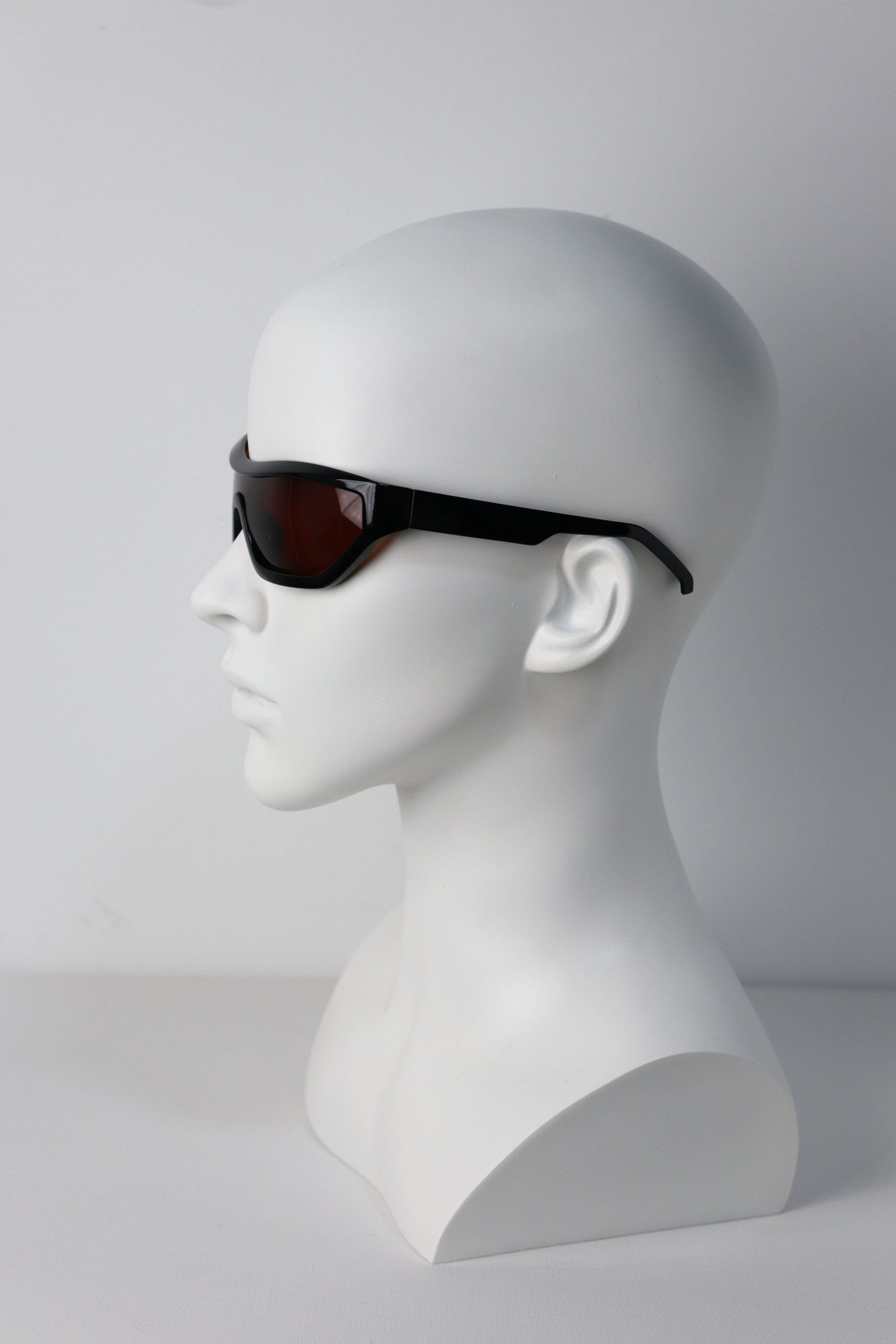 Japanese Brand Y2k Avant Garde Futuristic Rectangle Champagne Sunglasses OS Size ONE SIZE - 4 Thumbnail