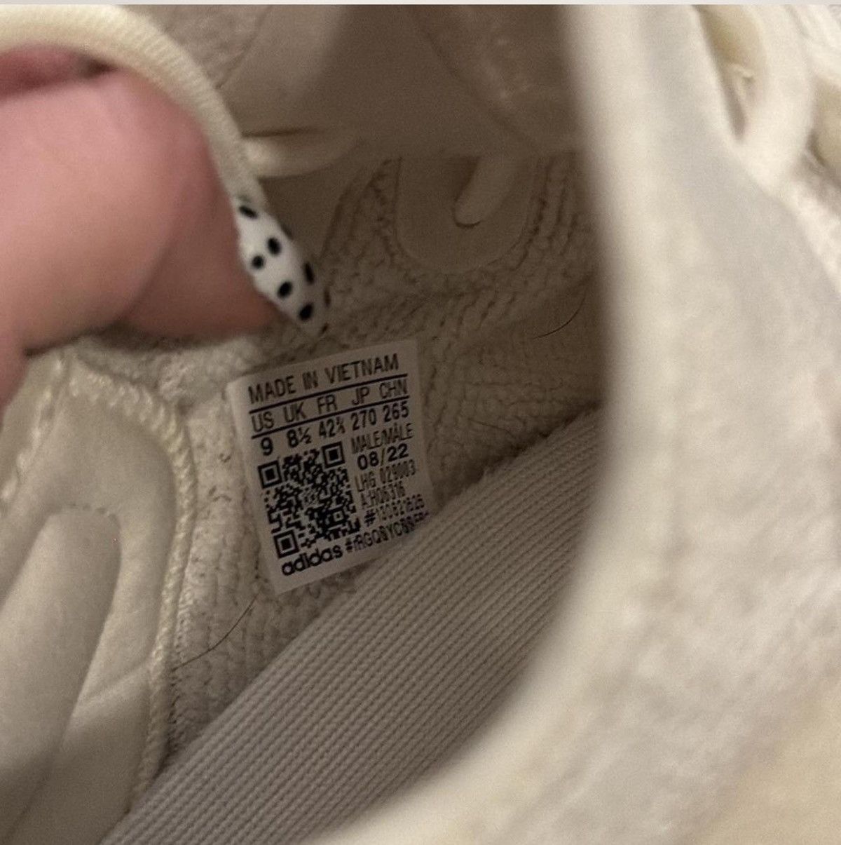 Yeezy Yeezy Boost 350 V2 Size US 7.5 / EU 40-41 - 5 Thumbnail