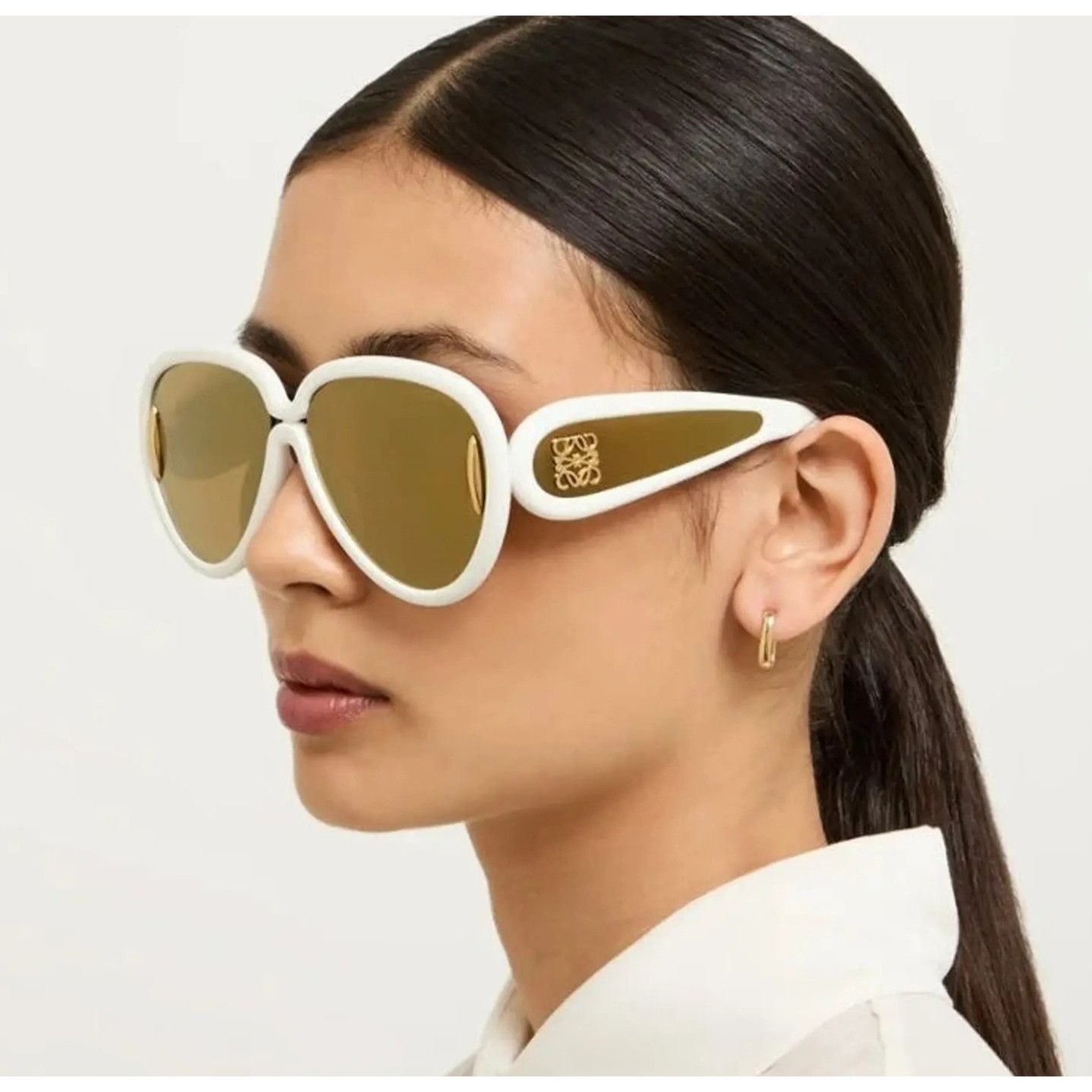 Loewe NEW LOEWE SUNGLASSES LW40132I 25G WHITE UNISEX EYEWEAR LOEWE Size ONE SIZE - 1 Thumbnail