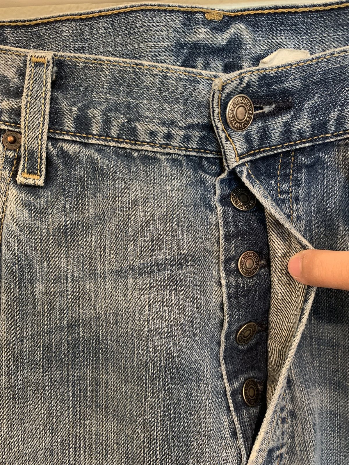 Levi's Vintage Clothing 90s repaired levis 501 Size US 38 / EU 54 - 7 Thumbnail