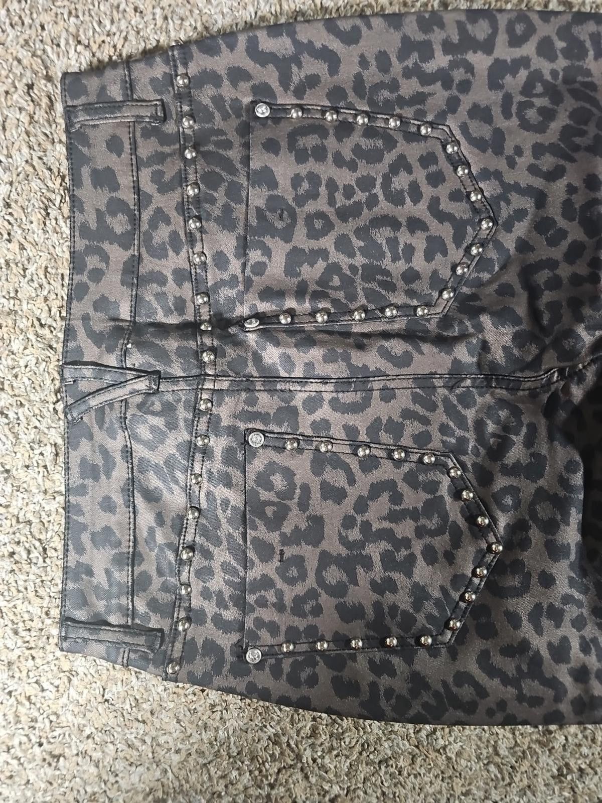 Vertabrae VBRT Leopard Print Sz 9 Pants NWT Size 30" / US 8 / IT 44 - 8 Thumbnail