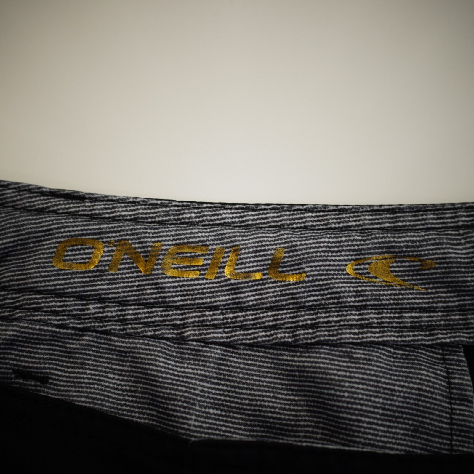 O'Neill DAMAGED Faded O'Neil Black High Rise Polyester Elastane Shor Size US 36 / EU 52 - 6 Thumbnail