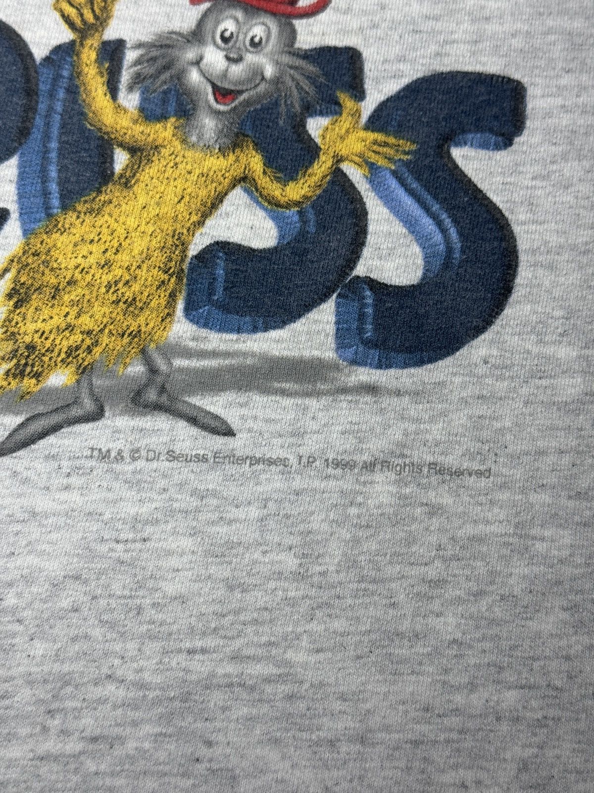 Vintage Vintage 90s Dr Seuss Cat In The Hat Grinch Sam I Am T Shirt Size US L / EU 52-54 / 3 - 3 Thumbnail