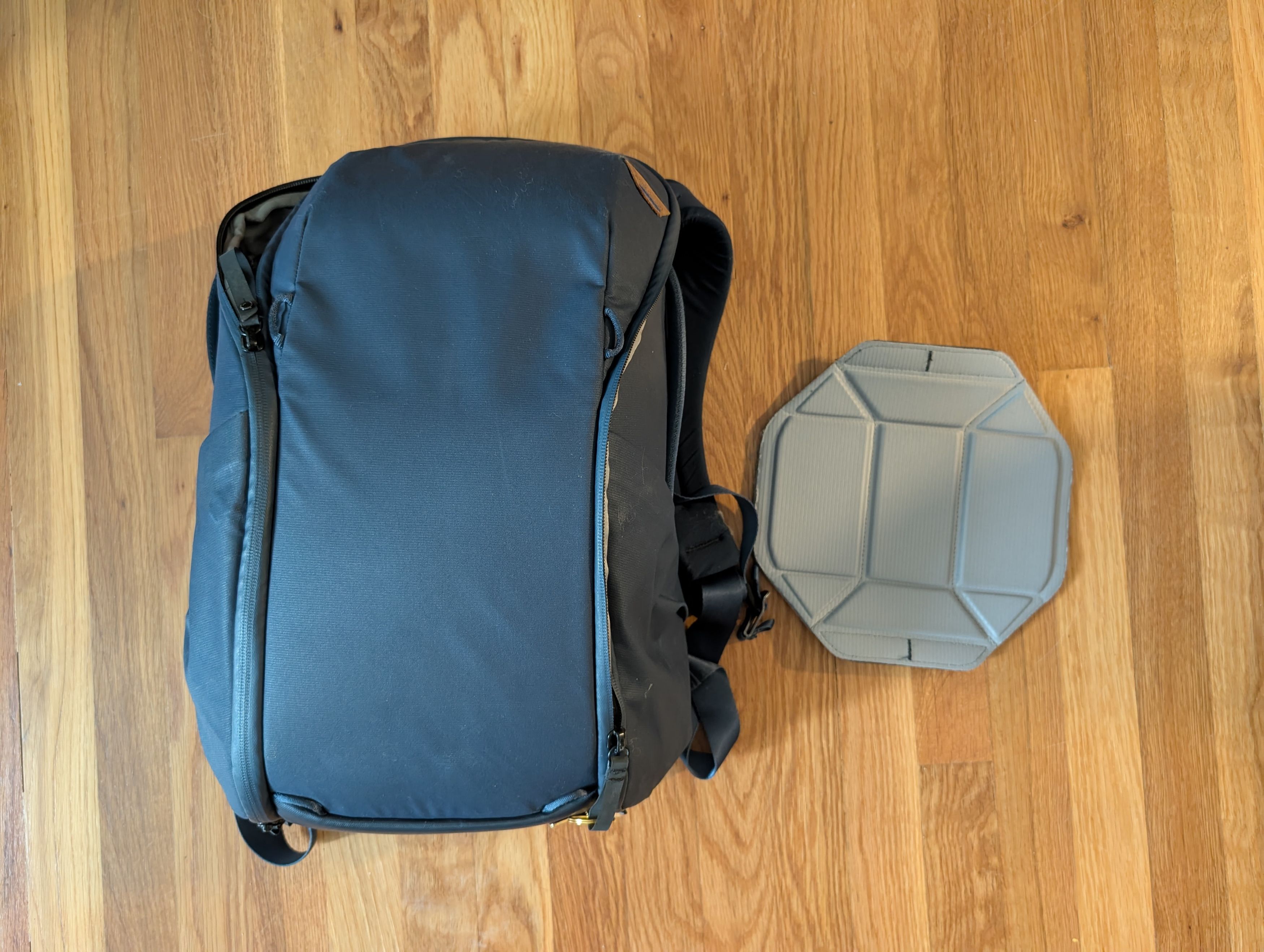 Other Peak Design Midnight 20L Everyday Backpack Size ONE SIZE - 1 Thumbnail
