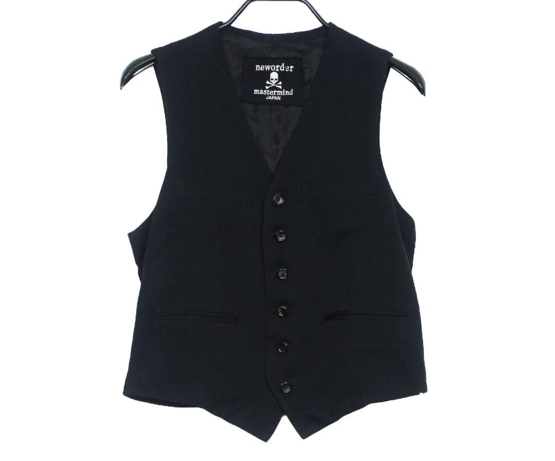 Mastermind Japan mmj full back skull crystal vest mmj trim wool silk inner Size US XS / EU 42 / 0 - 2 Thumbnail