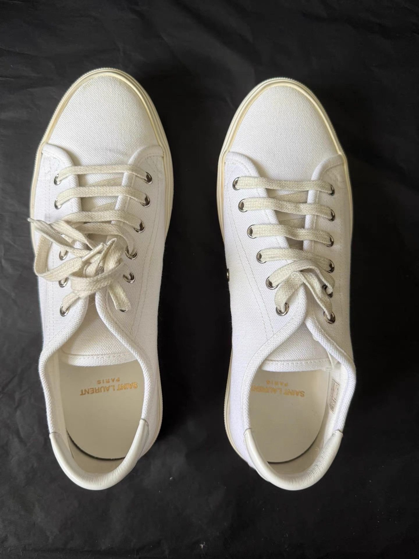Saint Laurent Paris Saint Laurent Canvas Graffiti Letter White Sneakers K33 Size US 7 / EU 40 - 1 Thumbnail