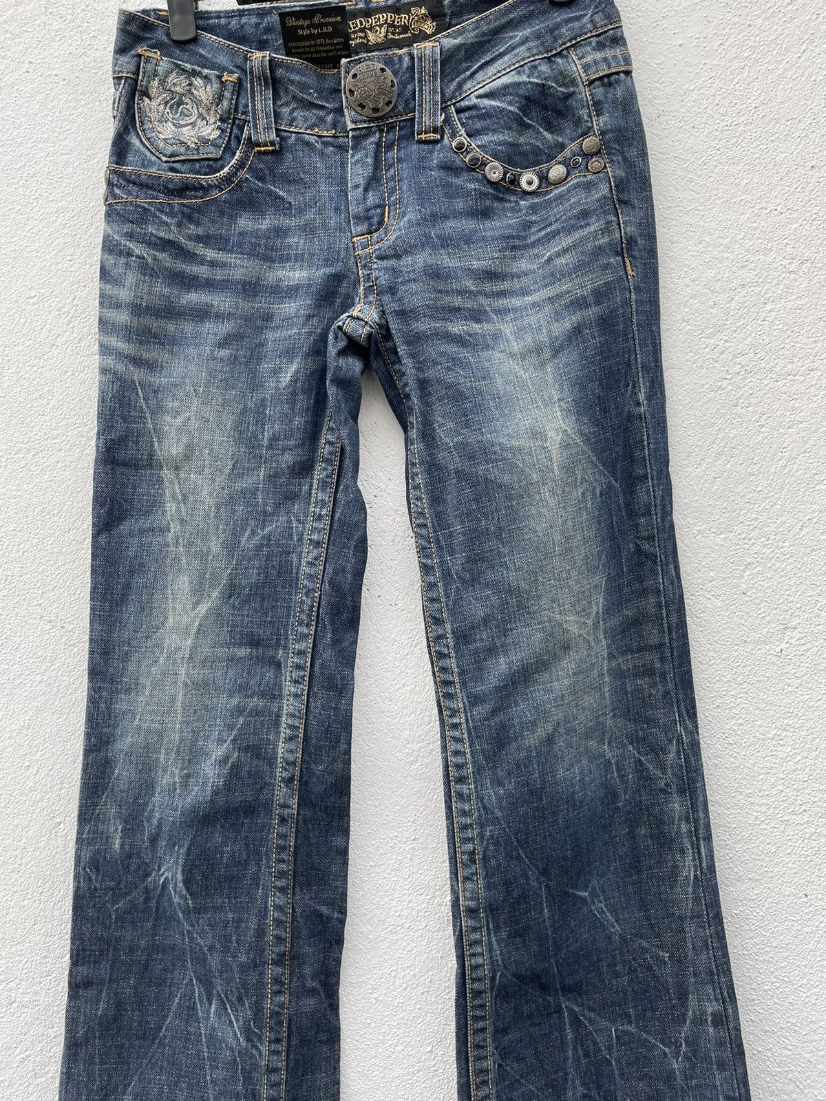 If Six Was Nine × Japanese Brand Vintage Y2K Red Pepper Gold Label Flare Low Rise Denim Jeans Size US 30 / EU 46 - 6 Thumbnail
