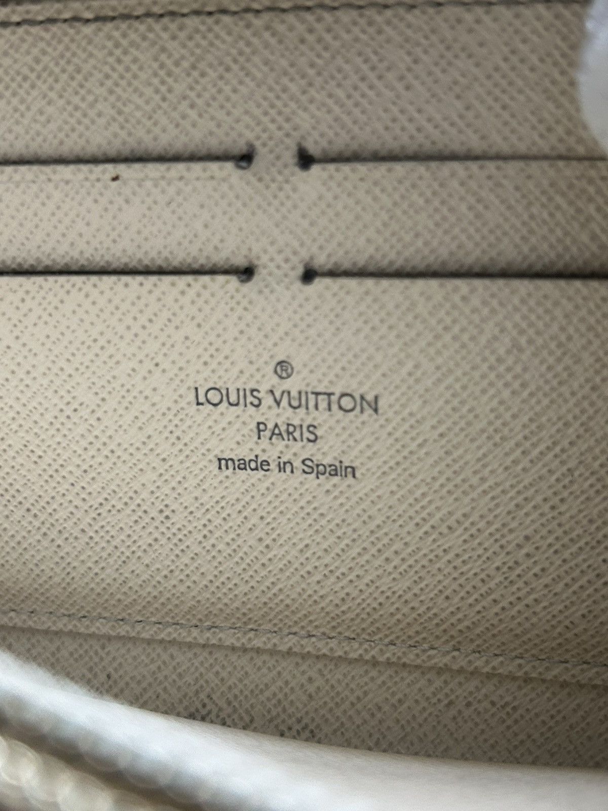 Louis Vuitton Louis Vuitton Damier Azur Zippy Wallet Size ONE SIZE - 8 Thumbnail